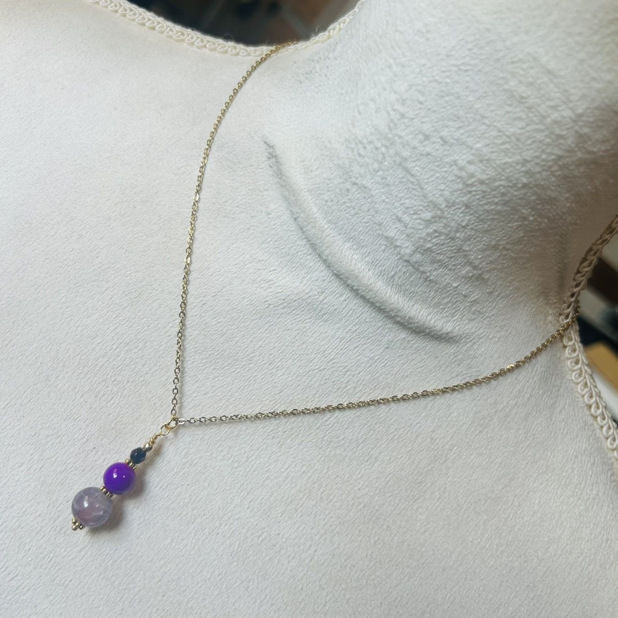 Handmade Handcrafted art glass bead drop pendant on chain necklace Size ONE SIZE - 2 Thumbnail