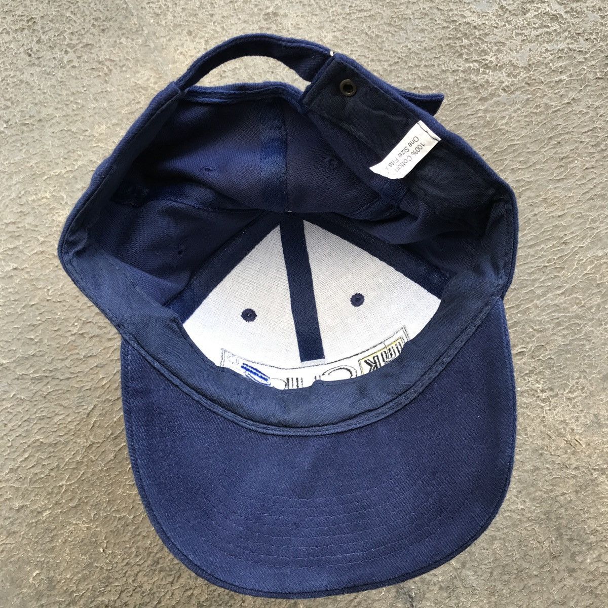 Vintage Archival hat. VINTAGE 2001 LUK CUP. Cycle event Size ONE SIZE - 10 Thumbnail