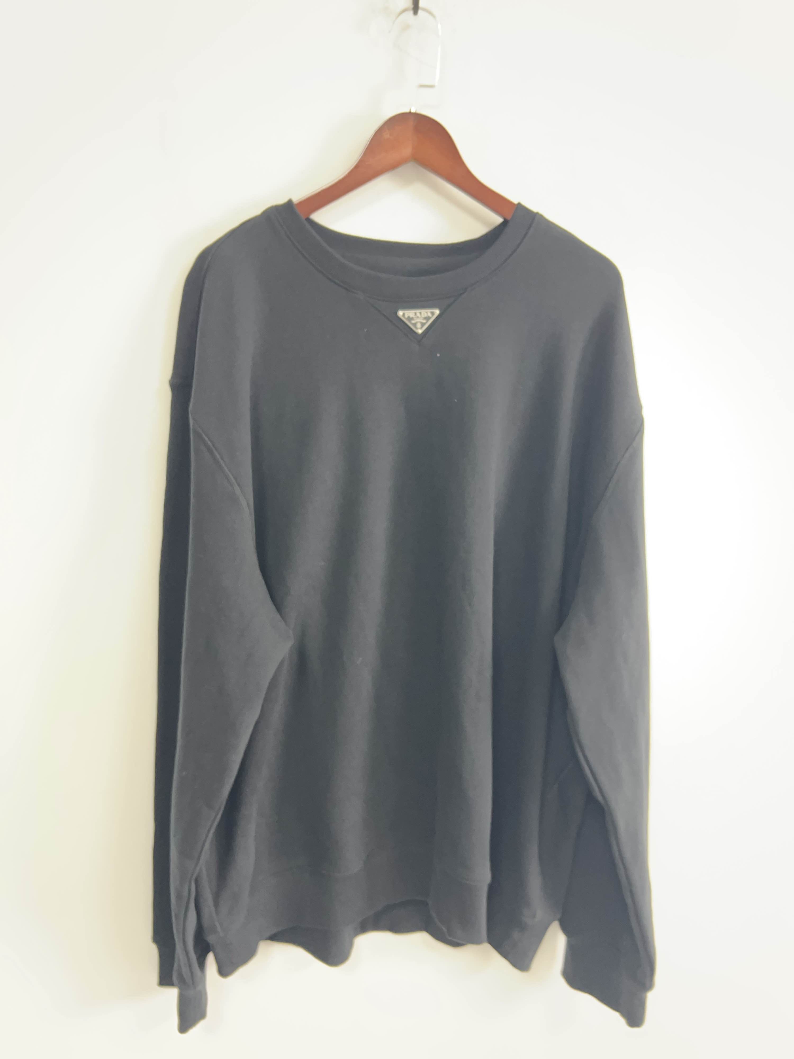 Prada Prada Metal Logo Sweatshirt Size XL Size US XL / EU 56 / 4 - 1 Thumbnail