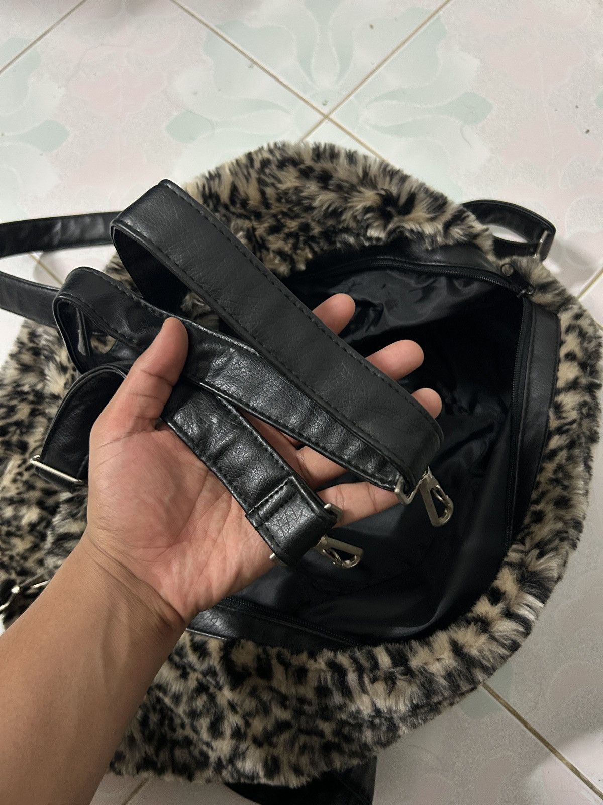 If Six Was Nine Glad news skull japanese punk leopard duffle bag Size ONE SIZE - 5 Thumbnail