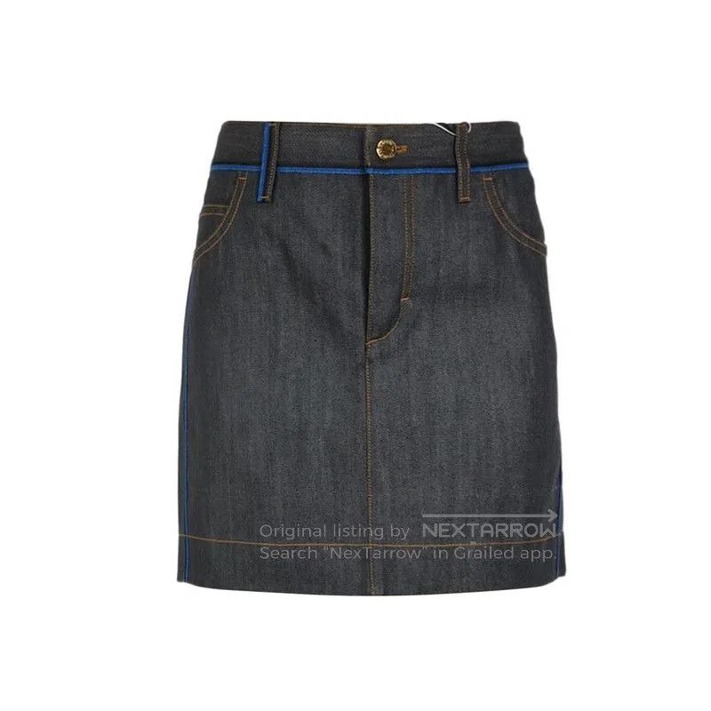 Louis Vuitton Louis Vuitton High-Waisted Denim Skirt. Size US 29 - 1 Thumbnail