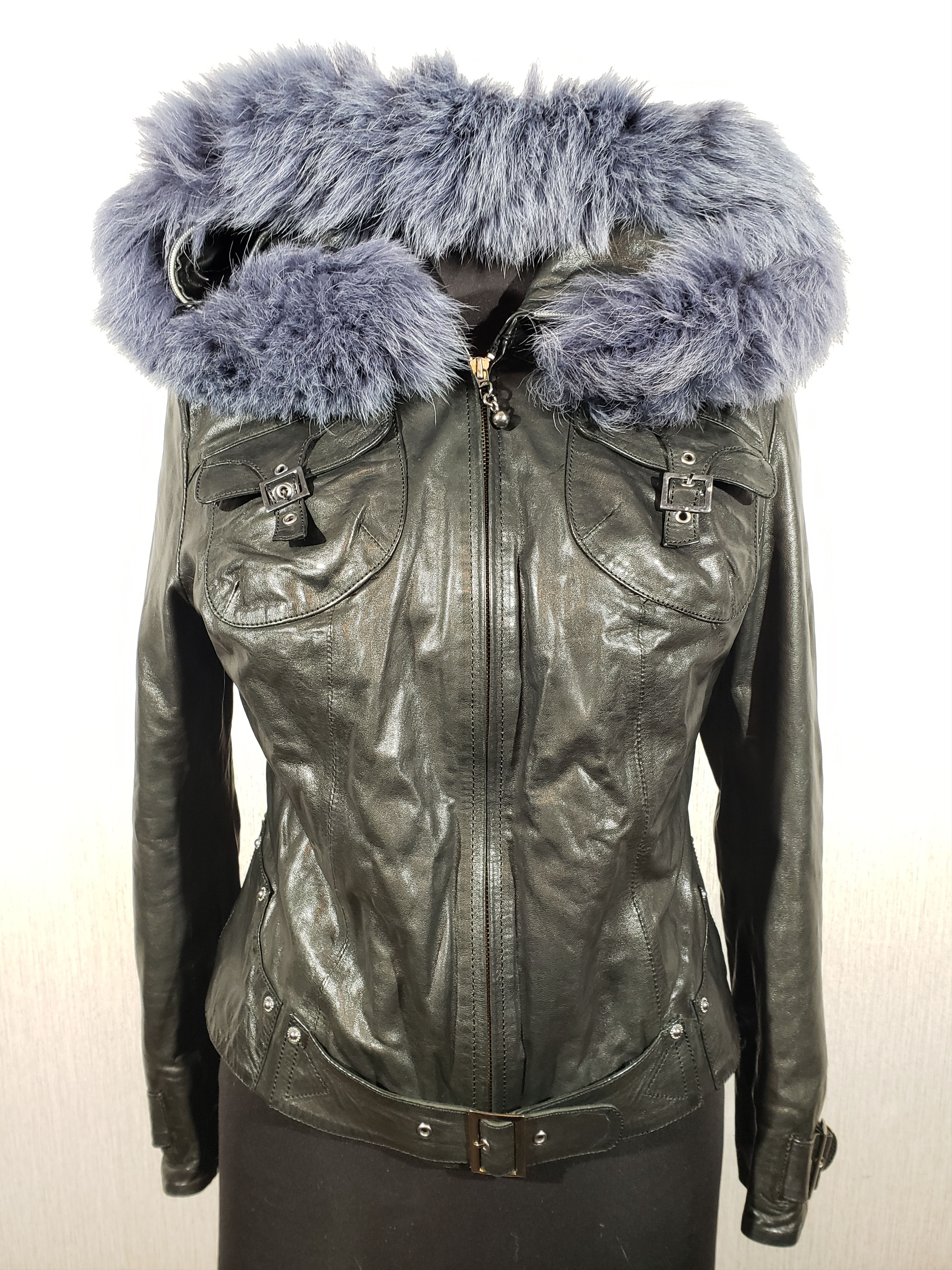 Other Black women's leather jacket with a hood. Size M / US 6-8 / IT 42-44 - 1 Thumbnail