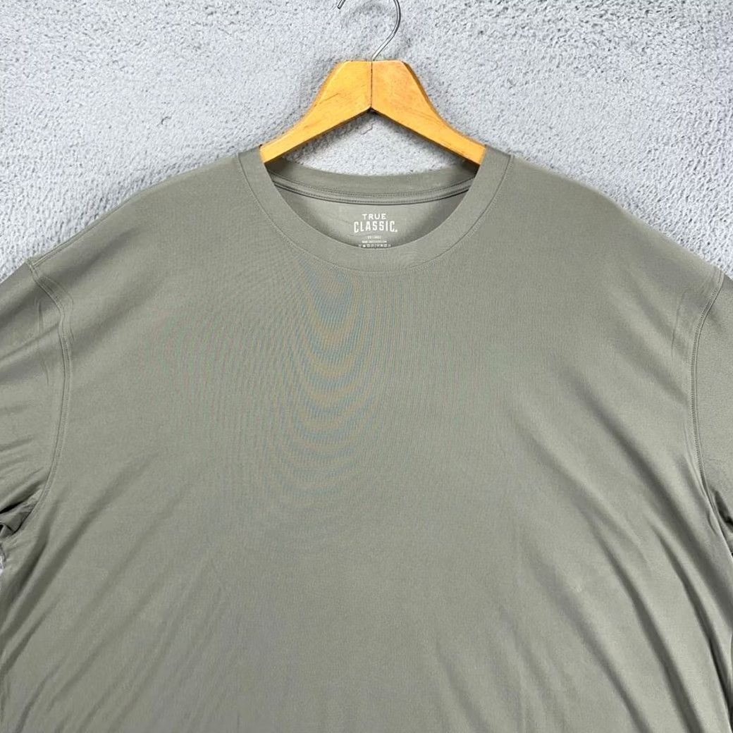 Vintage True Classic T-Shirt Mens XL Light Grey Crew Neck Short Sleeve Tee NEW Size US XL / EU 56 / 4 - 2 Thumbnail