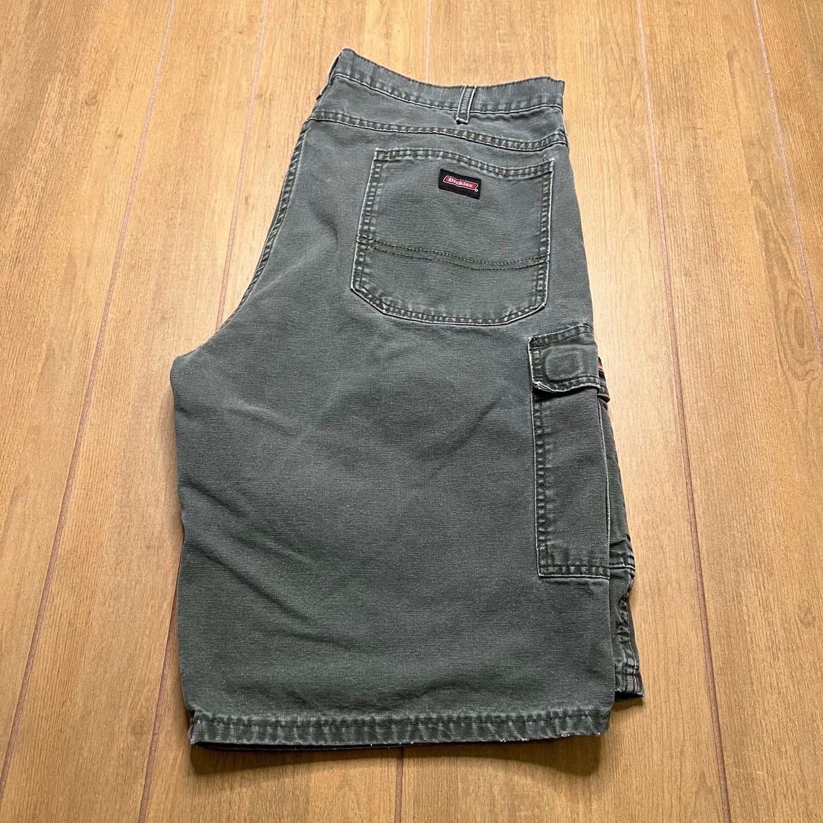 Dickies Vintage Dickies Cargo Shorts Sz 40 Relaxed Fit Green Y2K Size US 40 / EU 56 - 2 Thumbnail