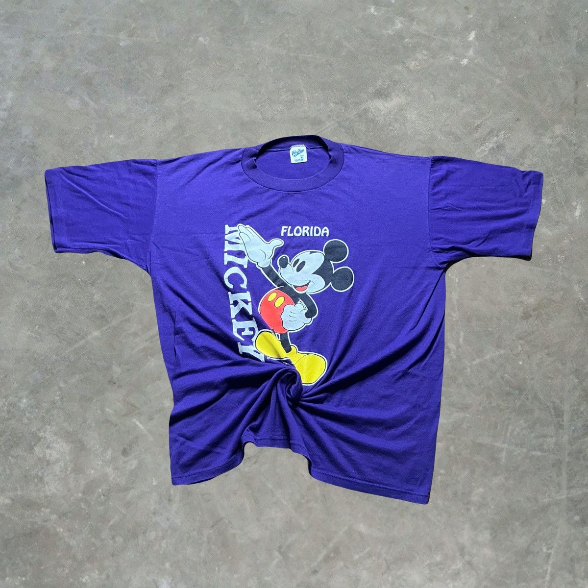 Disney × Velva Sheen × Vintage Vintage Mickey Mouse Florida Disney T Shirt Size US XL / EU 56 / 4 - 1 Thumbnail