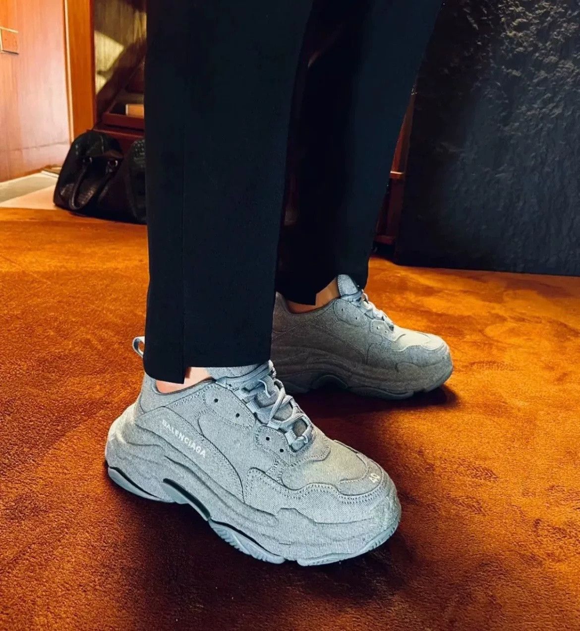 Balenciaga Balenciaga Triple S Denim Sneakers Size US 8 / EU 41 - 7 Thumbnail