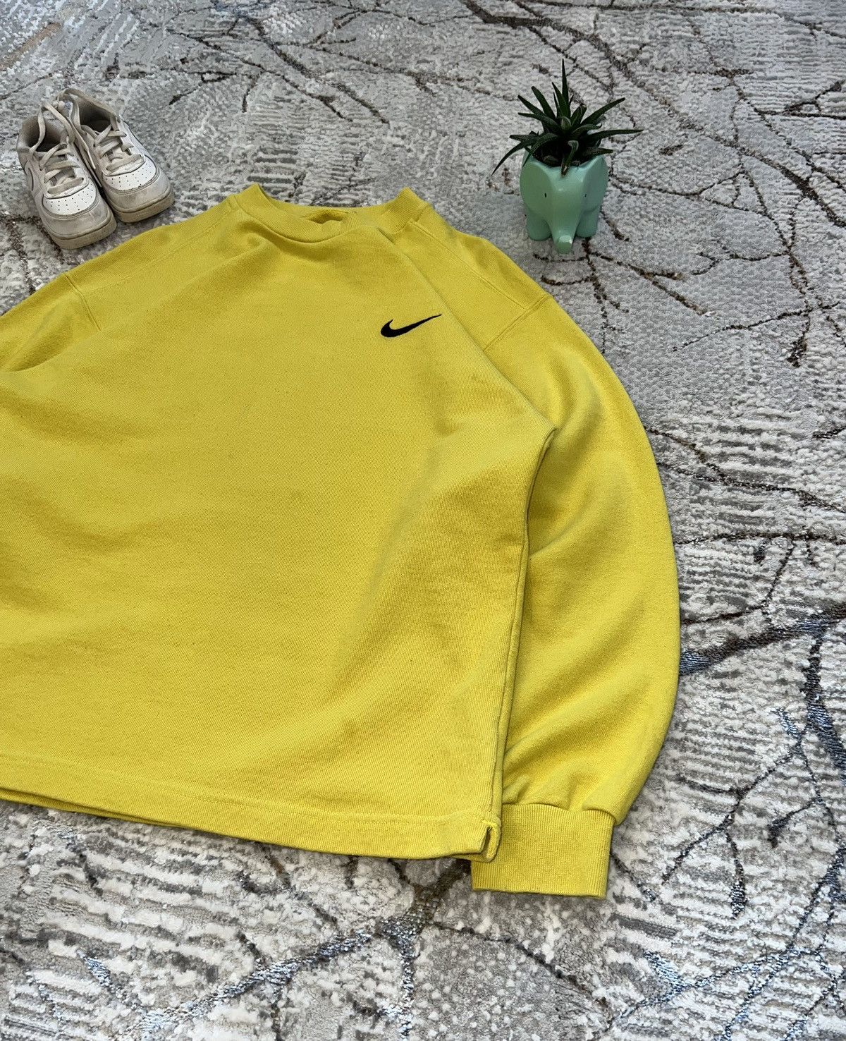 Nike × Vintage NIKE 90S VINTAGE SWOOSH LOGO SWEATSHIRT BOXY FIT CREWNECK Size US S / EU 44-46 / 1 - 5 Thumbnail