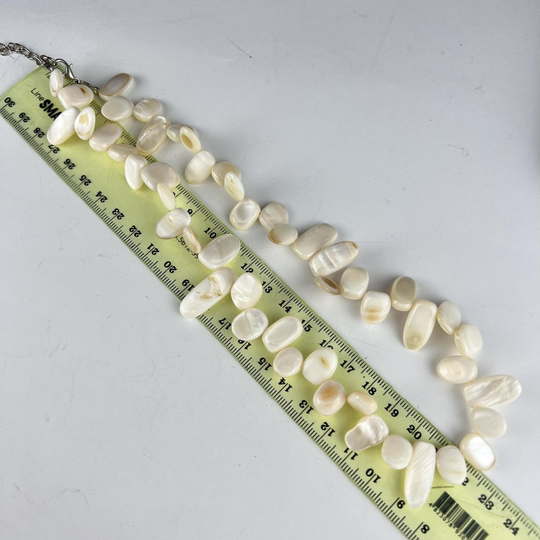 Vintage Vintage Necklace White Natural Pearl Nacre Shell Stone Size ONE SIZE - 7 Thumbnail