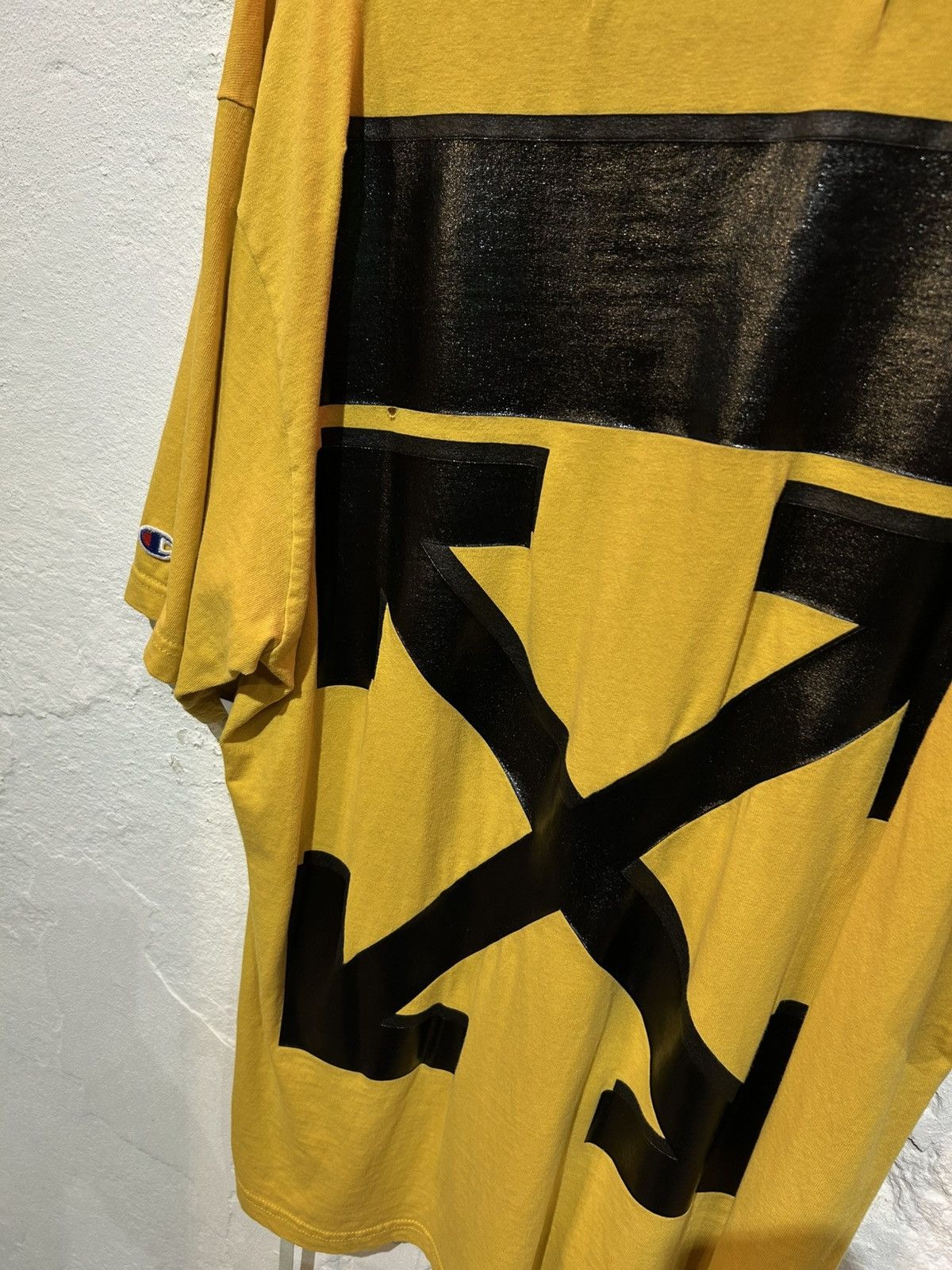 Champion × Off-White Off-White 2013 T-shirt Italian Market Size US XL / EU 56 / 4 - 2 Thumbnail