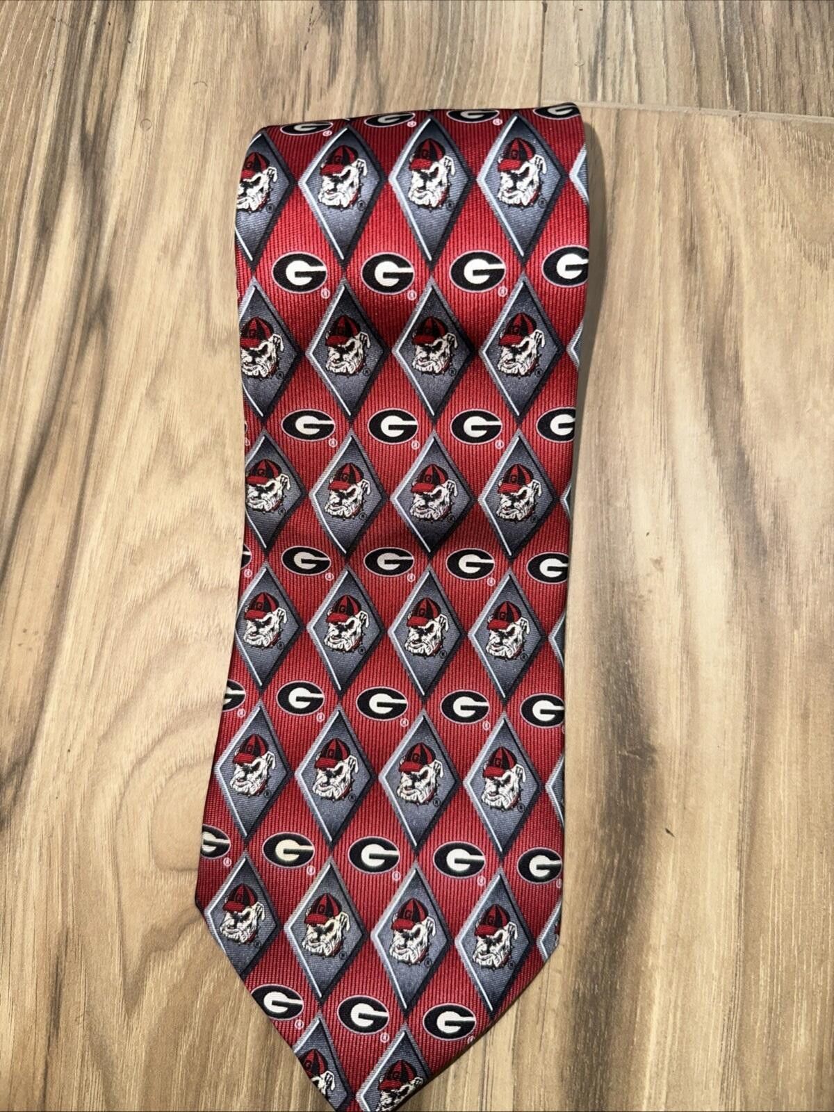 Asger Juel Larsen Georgia Bulldogs Red Black 100% Silk Collegiate Necktie NCAA Size ONE SIZE - 1 Thumbnail