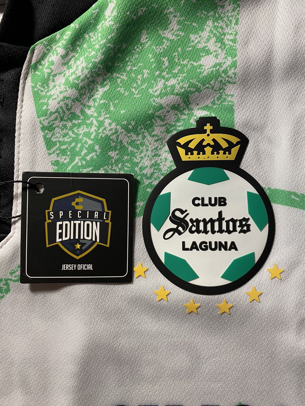 Other BNWT Special Edition LS Santos Laguna football shirt Size US XXL / EU 58 / 5 - 3 Thumbnail