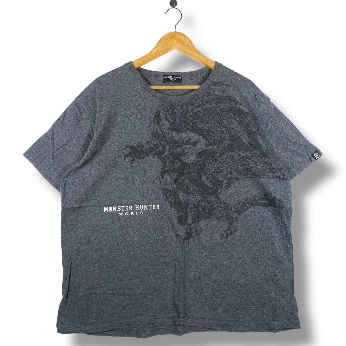 Other MONSTER HUNTER: WORLD Big Graphic Game Tee Shirt Size 4XL / US 24-26 - 1 Thumbnail