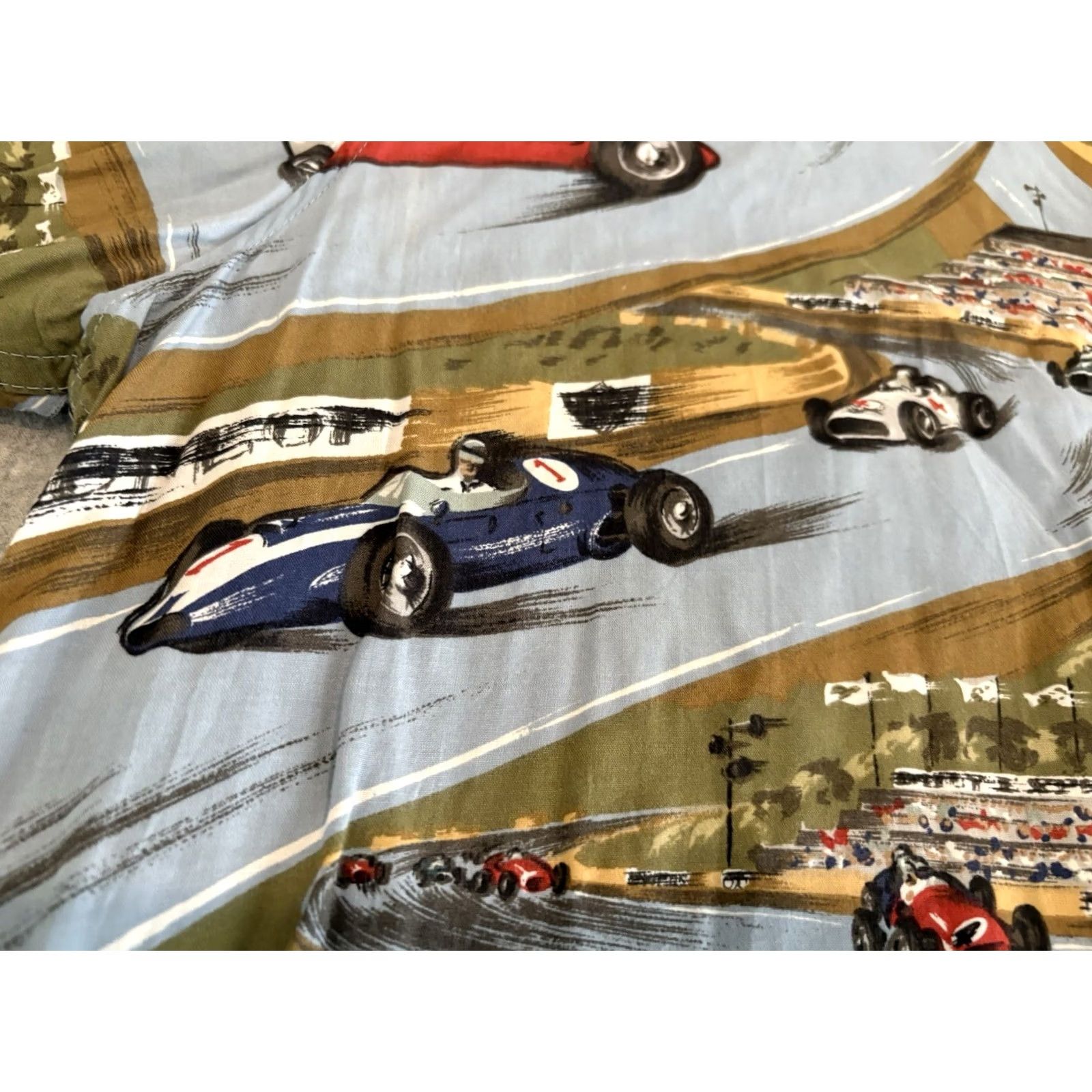 Reyn Spooner Reyn Spooner Button-Up Shirt Mens Large Racing Cars Multicolor Short Sleeve Retro? Size US L / EU 52-54 / 3 - 3 Thumbnail