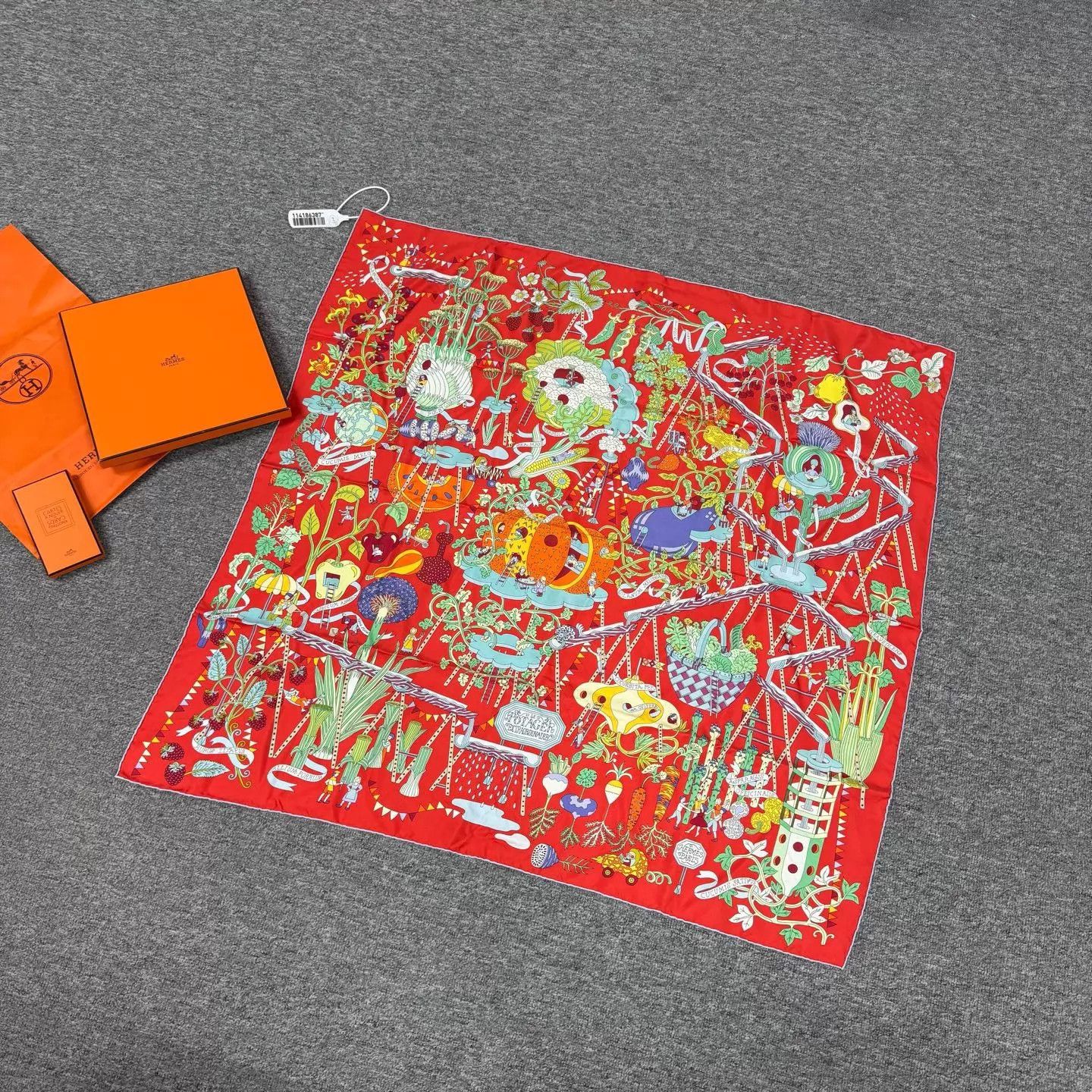 Hermes Hermes Veggie Tale Silk Scarf 90x90 99N Box Size ONE SIZE - 1 Thumbnail
