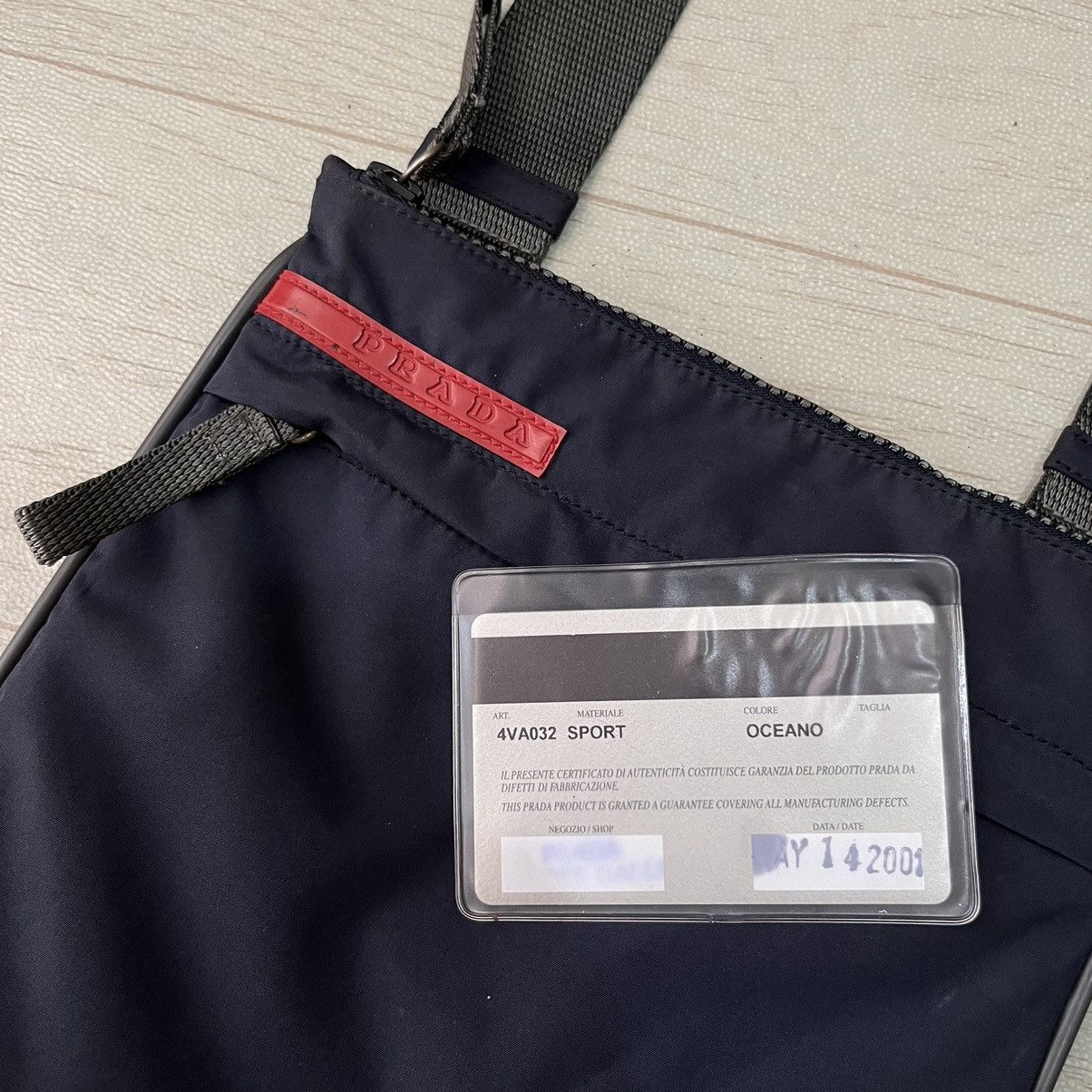 Prada 2000s Prada sport mini slingbag (include the card 2001) Size ONE SIZE - 14 Thumbnail