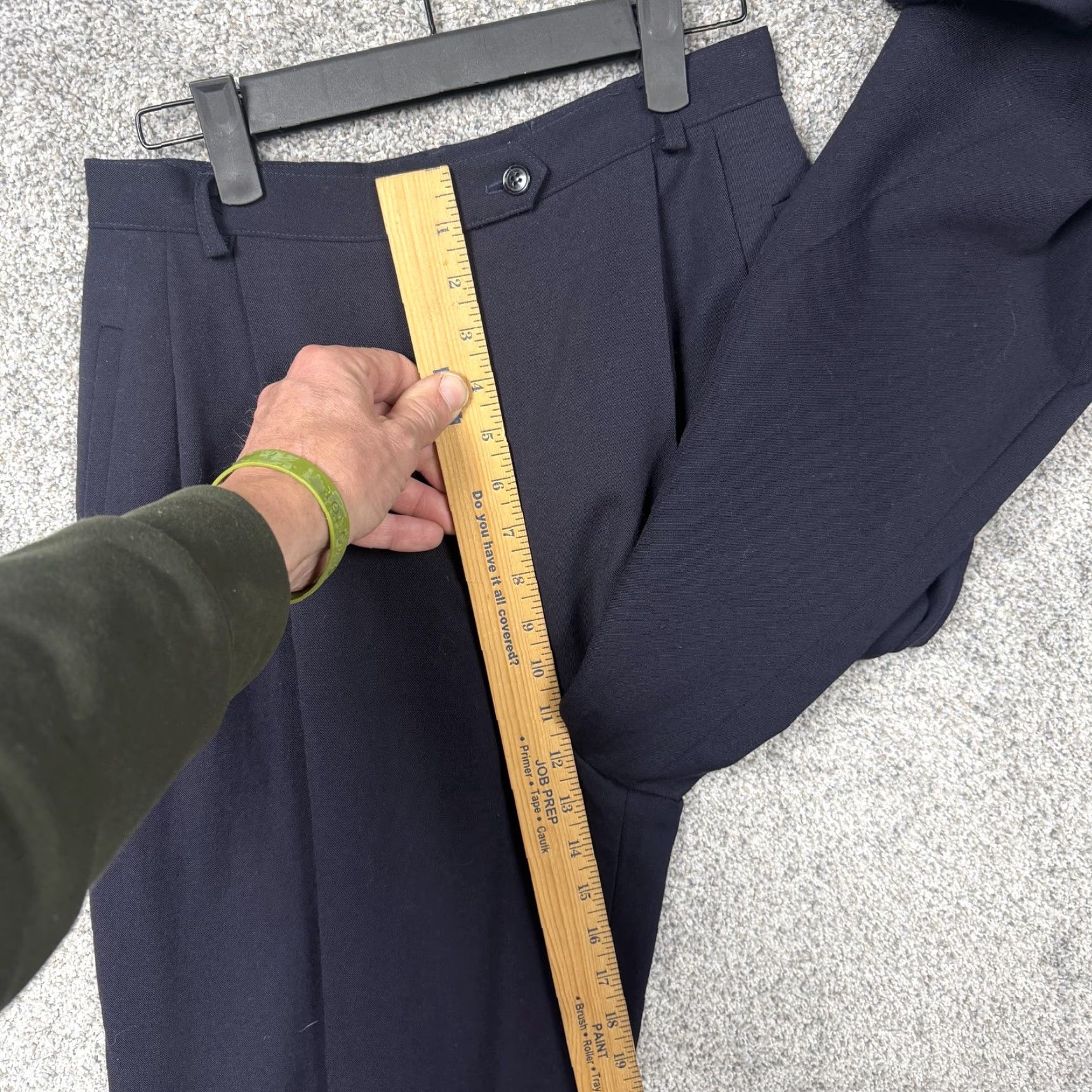 Austin Reed VINTAGE Austin Reed Dress Pants Womens 6 Navy Wool Pleated Tapered Cuffed Made In USA Size 28" / US 6 / IT 42 - 5 Thumbnail