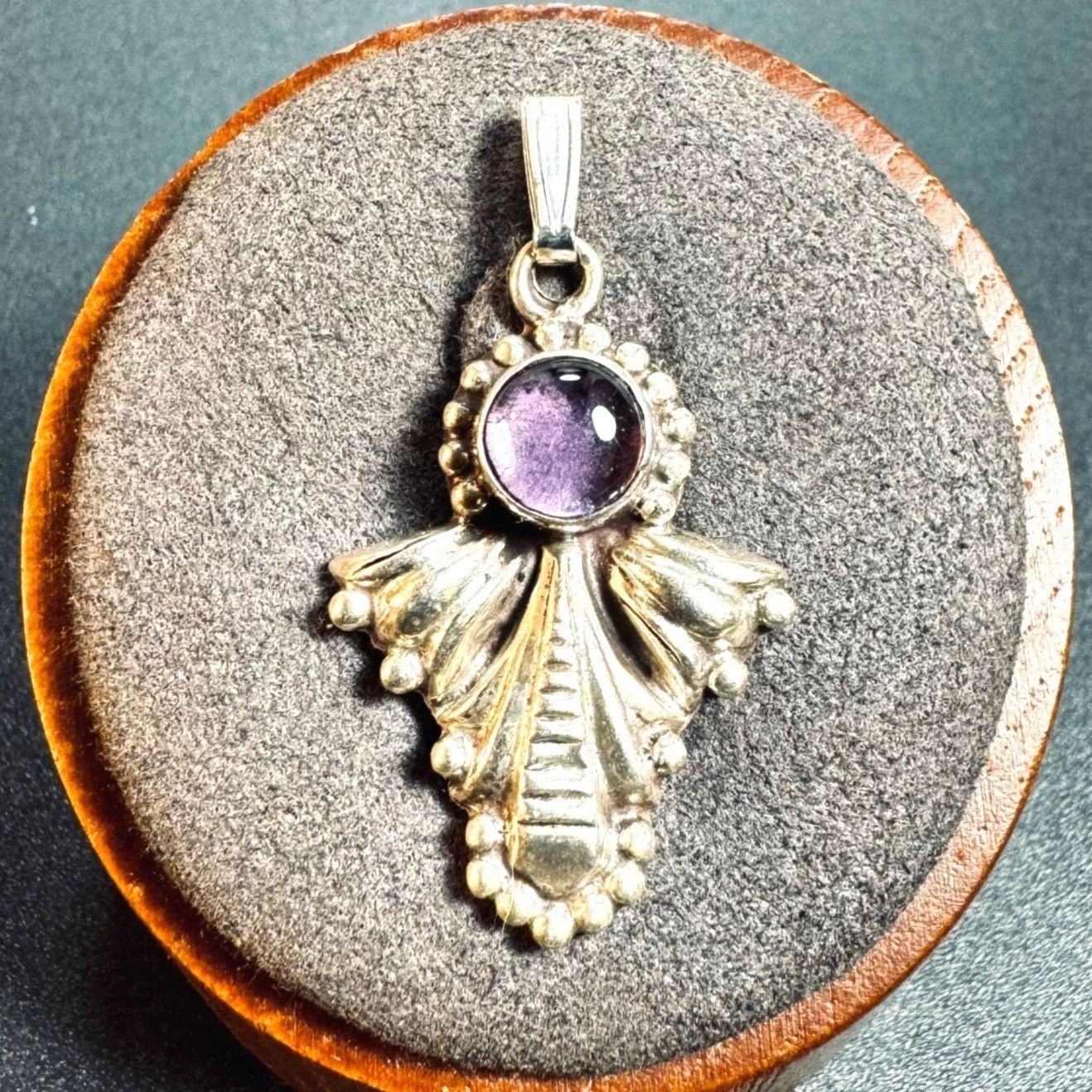 Other VTG Sterling Silver 925 Amethyst Bezel Set Beaded Border Boh Size ONE SIZE - 1 Thumbnail
