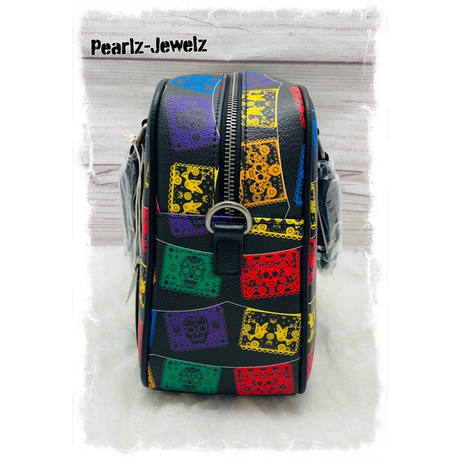Disney Loungefly Dia De Las Banderas Party Flag Banners Crossbody B Size ONE SIZE - 3 Thumbnail