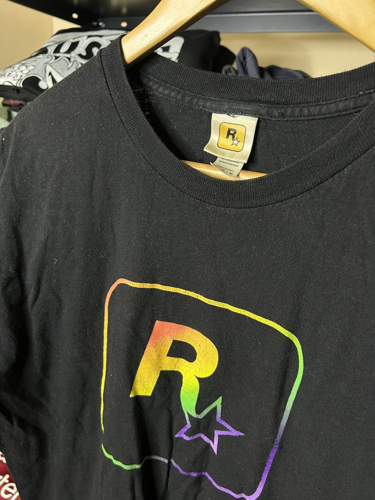 Band Tees Rockstar Games Rainbow Logo Tee Size L Size US L / EU 52-54 / 3 - 2 Thumbnail