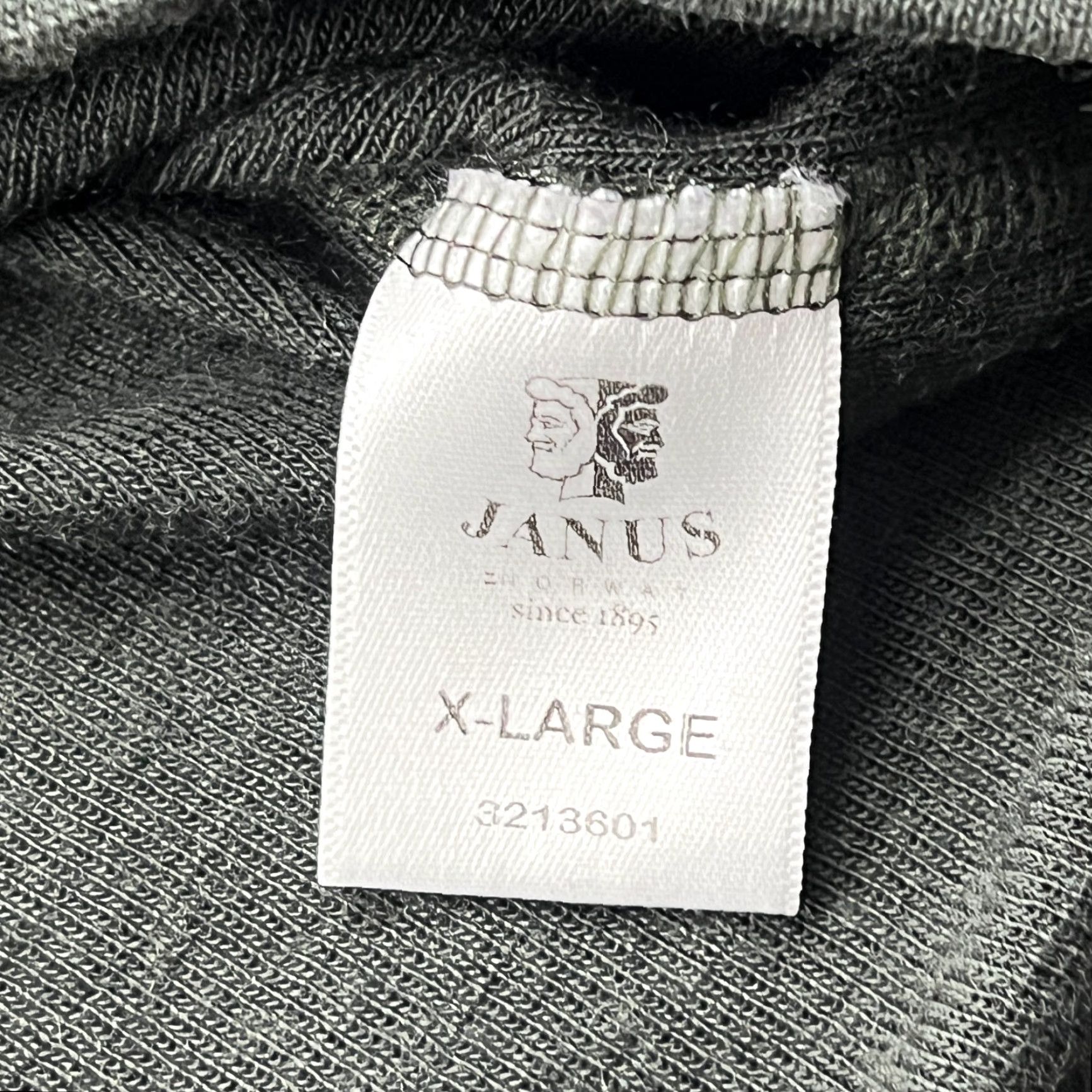 Vintage Devold JANUS Base Layer Shirt Mens XL Merino Wool Camo Green Outdoor Thermal Thermo Size US XL / EU 56 / 4 - 4 Thumbnail