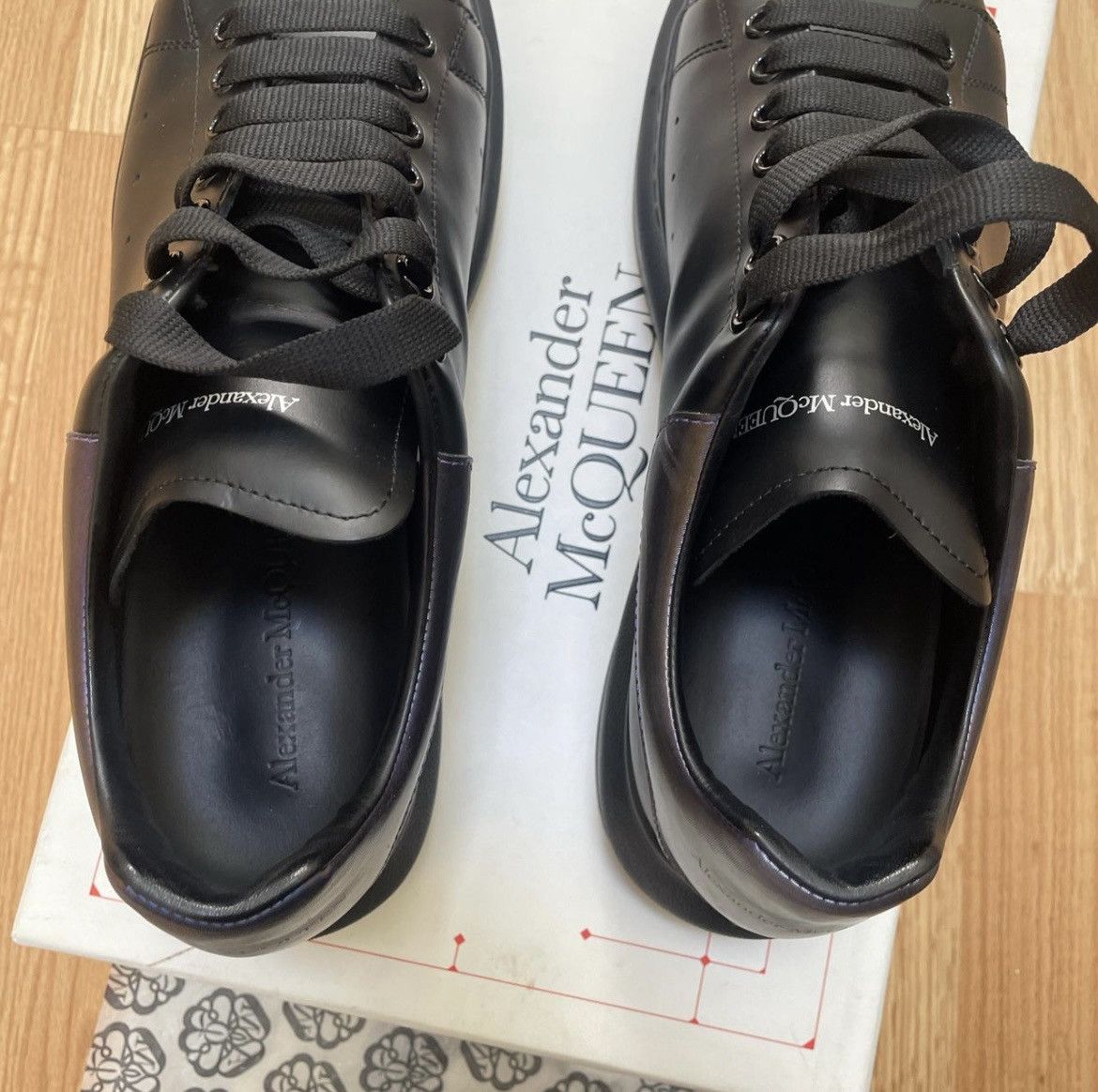 Alexander McQueen Alexander McQueen Oversized Sneaker Size US 10 / EU 43 - 8 Thumbnail