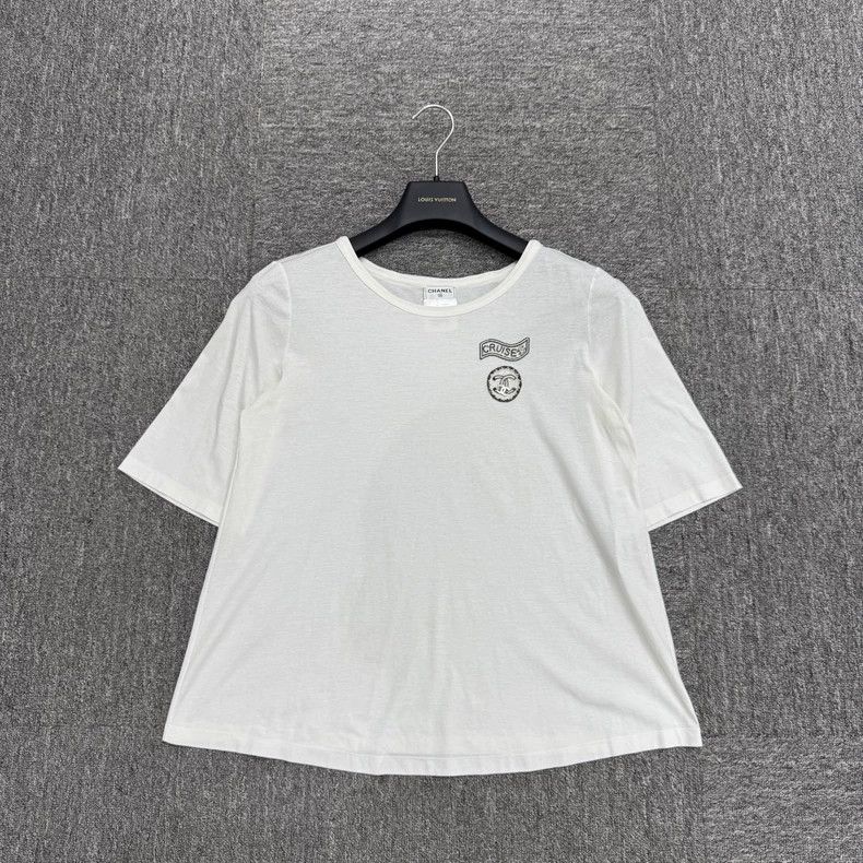 Chanel Chanel Crystal Embroidered Short Sleeve Top Size US XS / EU 42 / 0 - 1 Thumbnail
