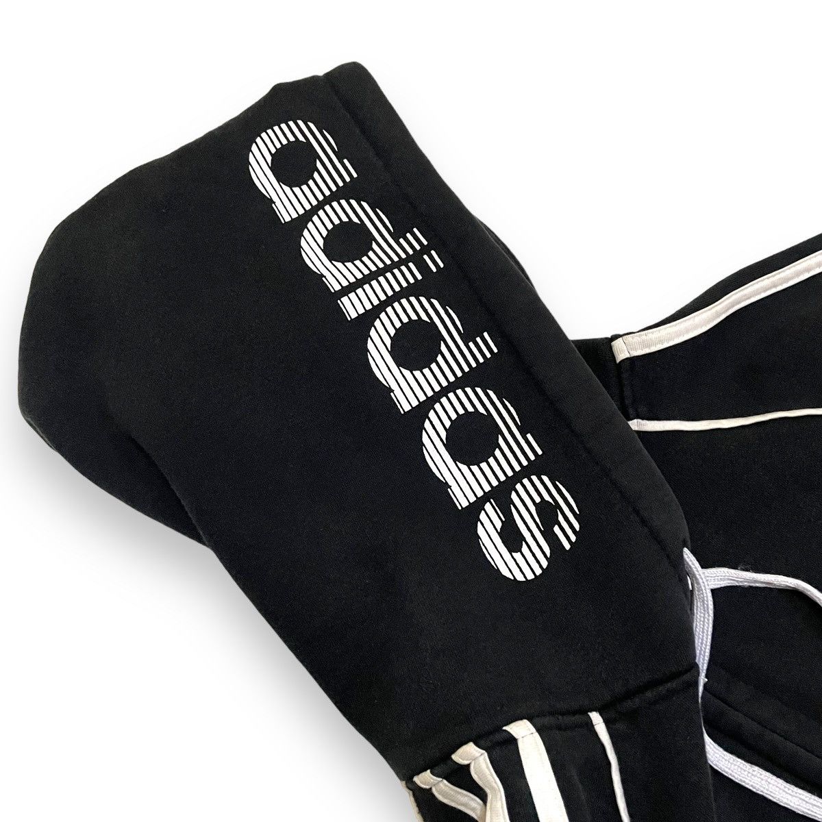 Adidas VINTAGE ADIDAS TREFOIL BIG LOGO HOODIE SWEATER Size US L / EU 52-54 / 3 - 5 Thumbnail