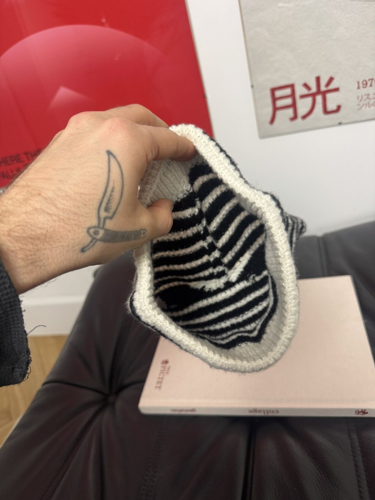 Vintage Vintage Y2k Avant Garde Japanese Ears Stripes Beanie Hat Size ONE SIZE - 4 Thumbnail