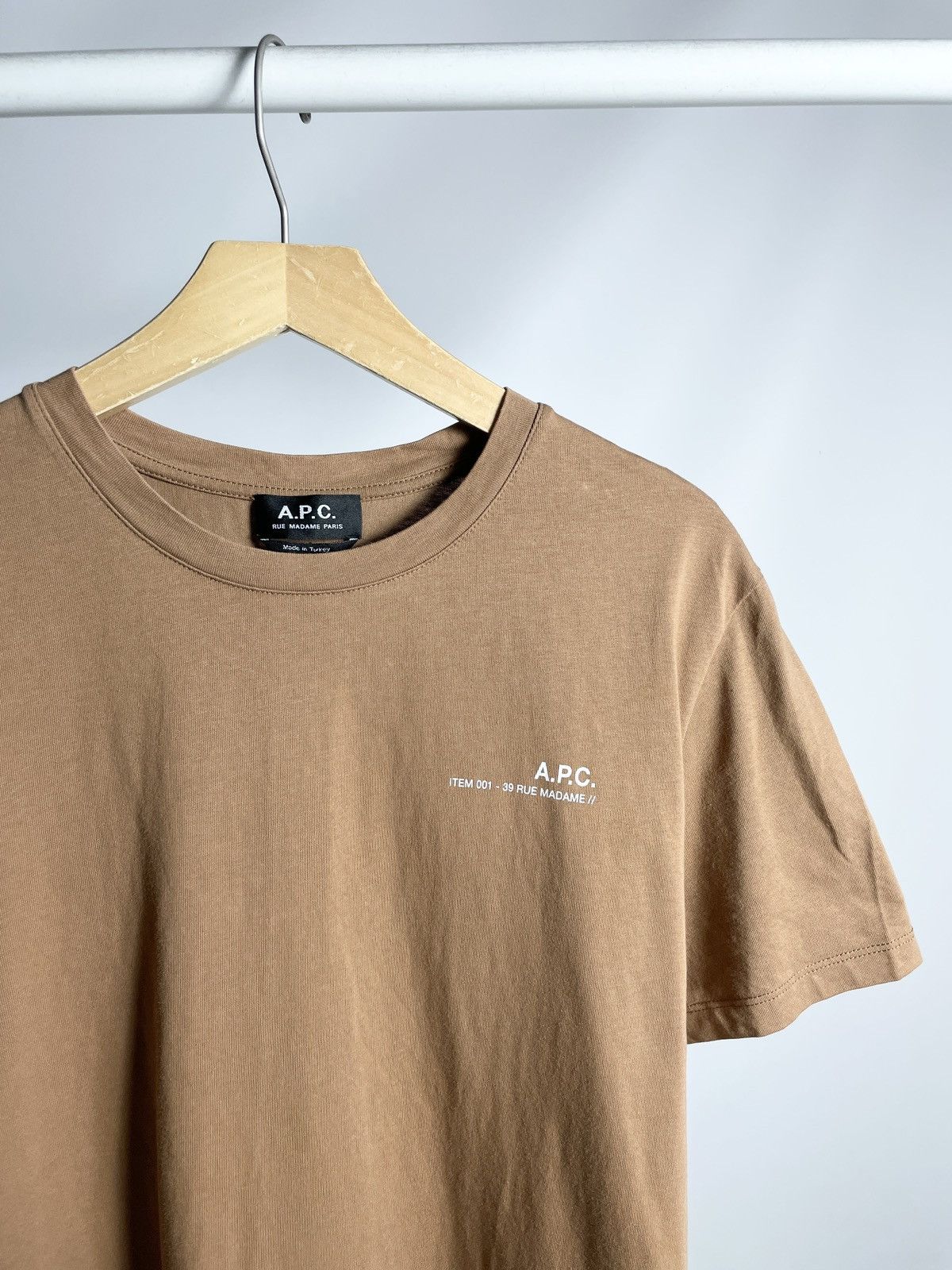 A.P.C. × Carhartt × Japanese Brand 🪵RARE🪵 A.P.C. Terracotta brown basic Tee shirt Size US M / EU 48-50 / 2 - 4 Thumbnail