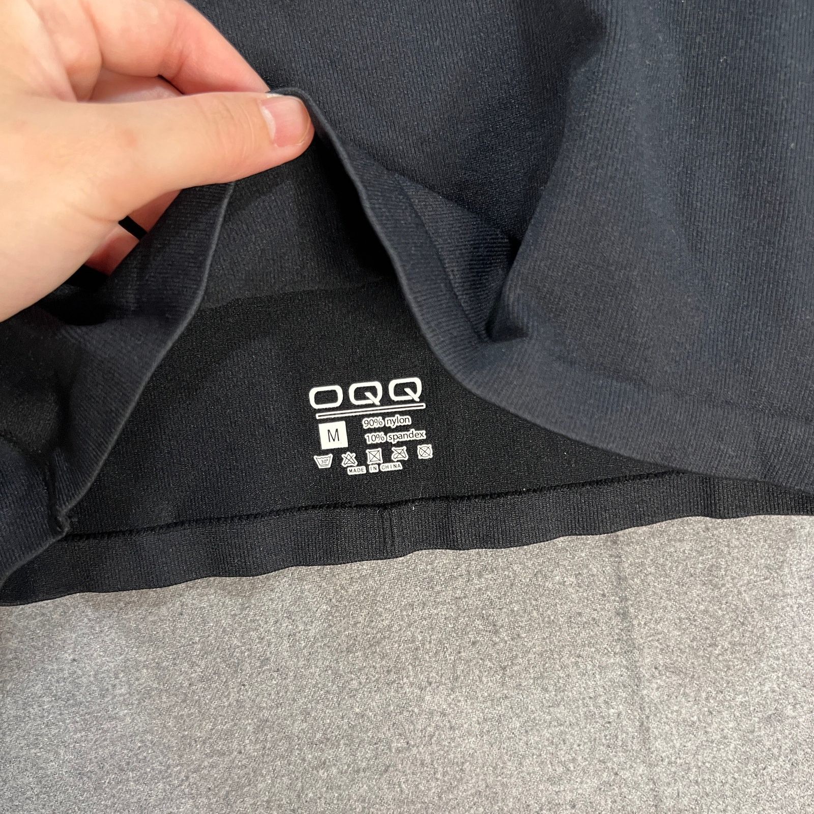 Other OQQ 2 PC Crop Top Long Sleeve Shirt Ladies Black & White Size M / US 6-8 / IT 42-44 - 8 Thumbnail
