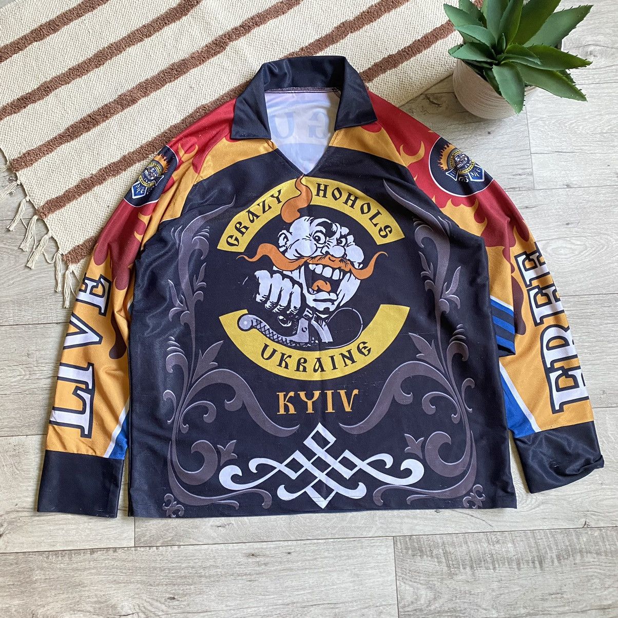 Harley Davidson × Vintage AMAZING CRAZY HOHOLS UKRAINE MOTO CLUB FIRE TRIBAL JERSEY Size US XL / EU 56 / 4 - 1 Thumbnail