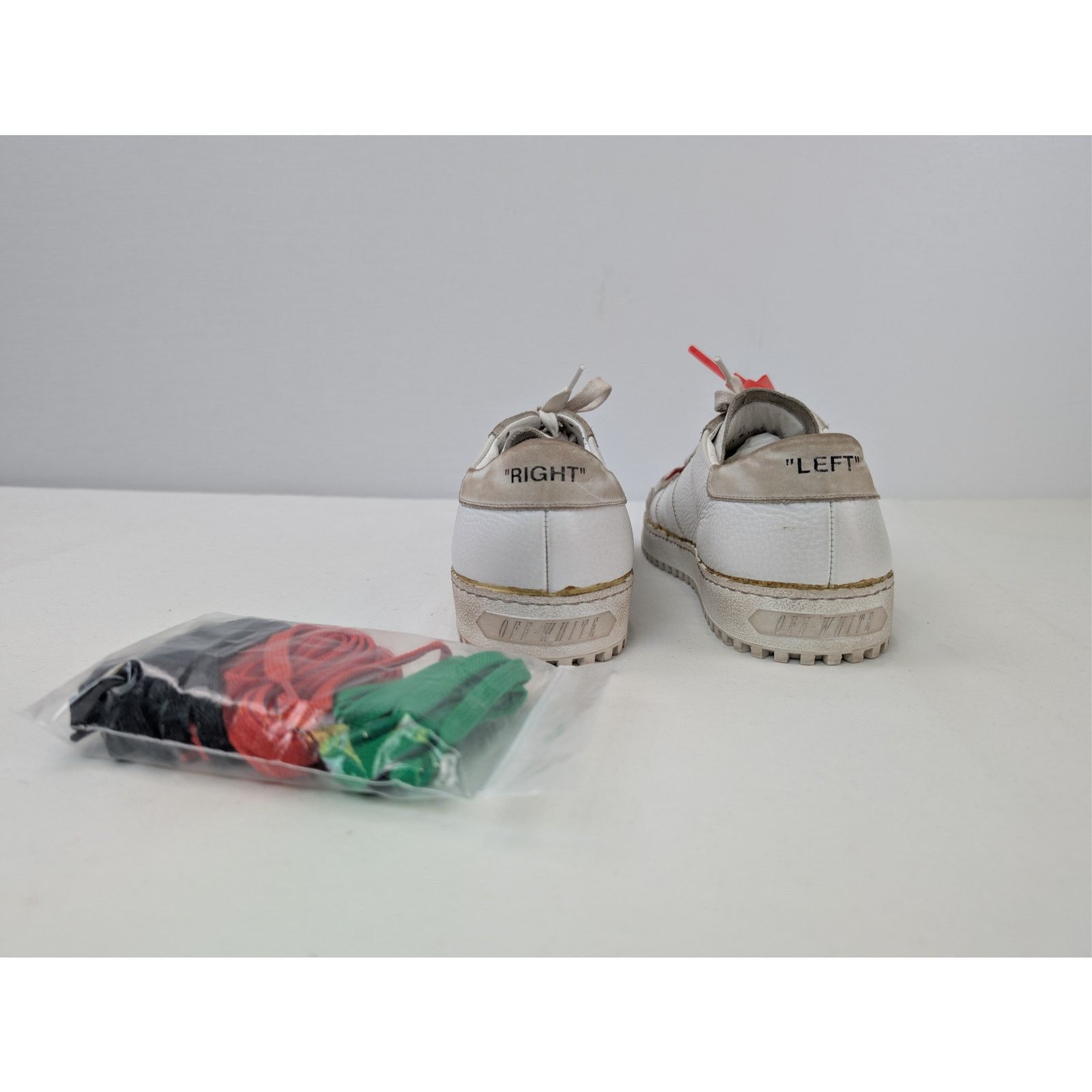 Off-White o1rshd1 Virgil Abloh Address Low Top Sneaker White / Black Size US 10 / EU 43 - 11 Thumbnail