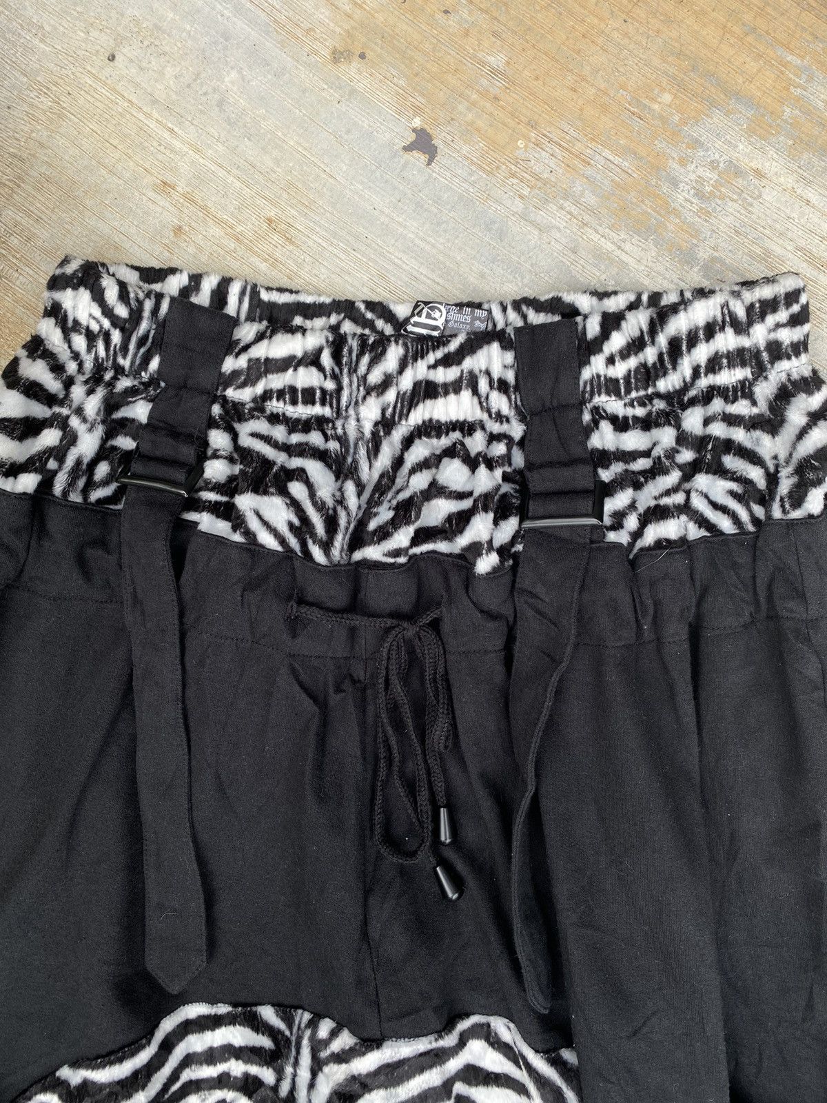 Beauty Beast × Japanese Brand Clash Ahead Zebra Harem Pants Size US 26 / EU 42 - 3 Thumbnail