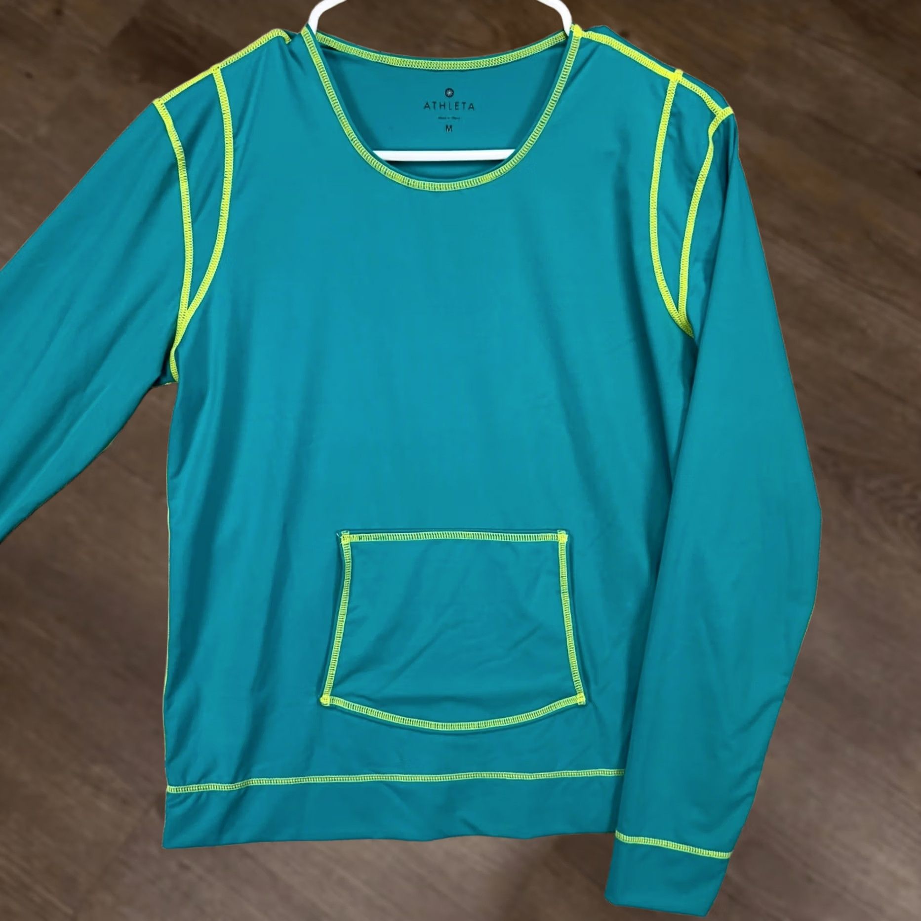Athleta Athleta Women Sweatshirt Medium Blue Green Nylon Blend Pullover Outdoor Size M / US 6-8 / IT 42-44 - 1 Thumbnail
