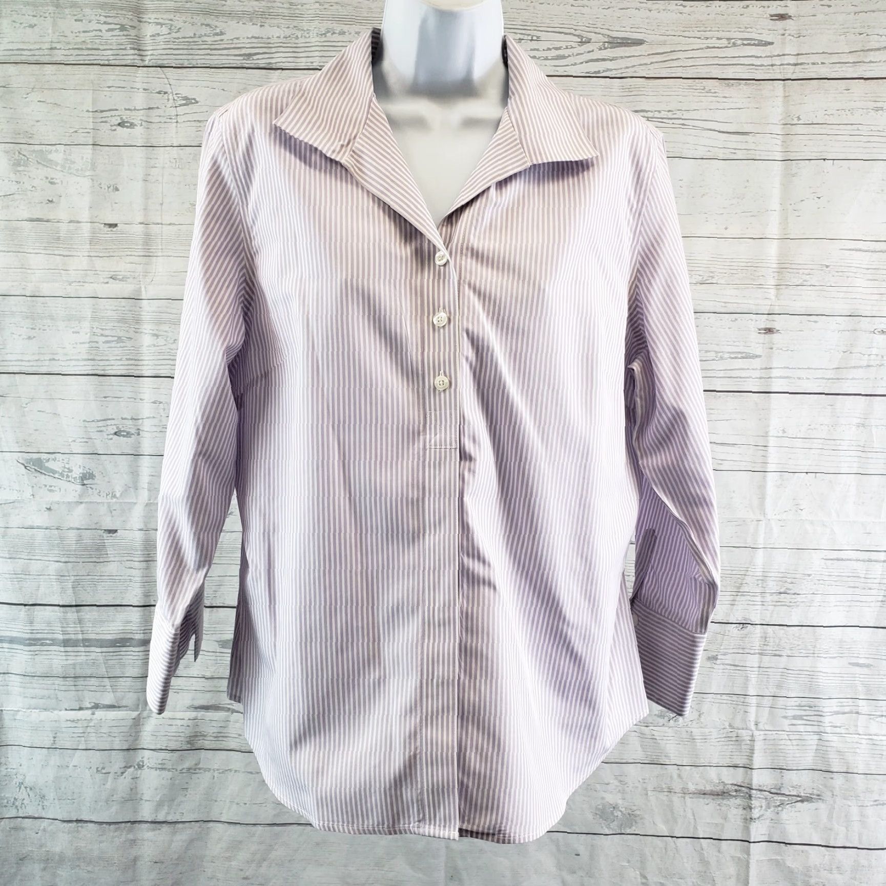 Vintage Chico's Womens Button Front Shirt Sz L Purple White Stripe Cotton No Iron Shirt Womens L Purple Stripe Button-Up Size L / US 10 / IT 46 - 2 Thumbnail