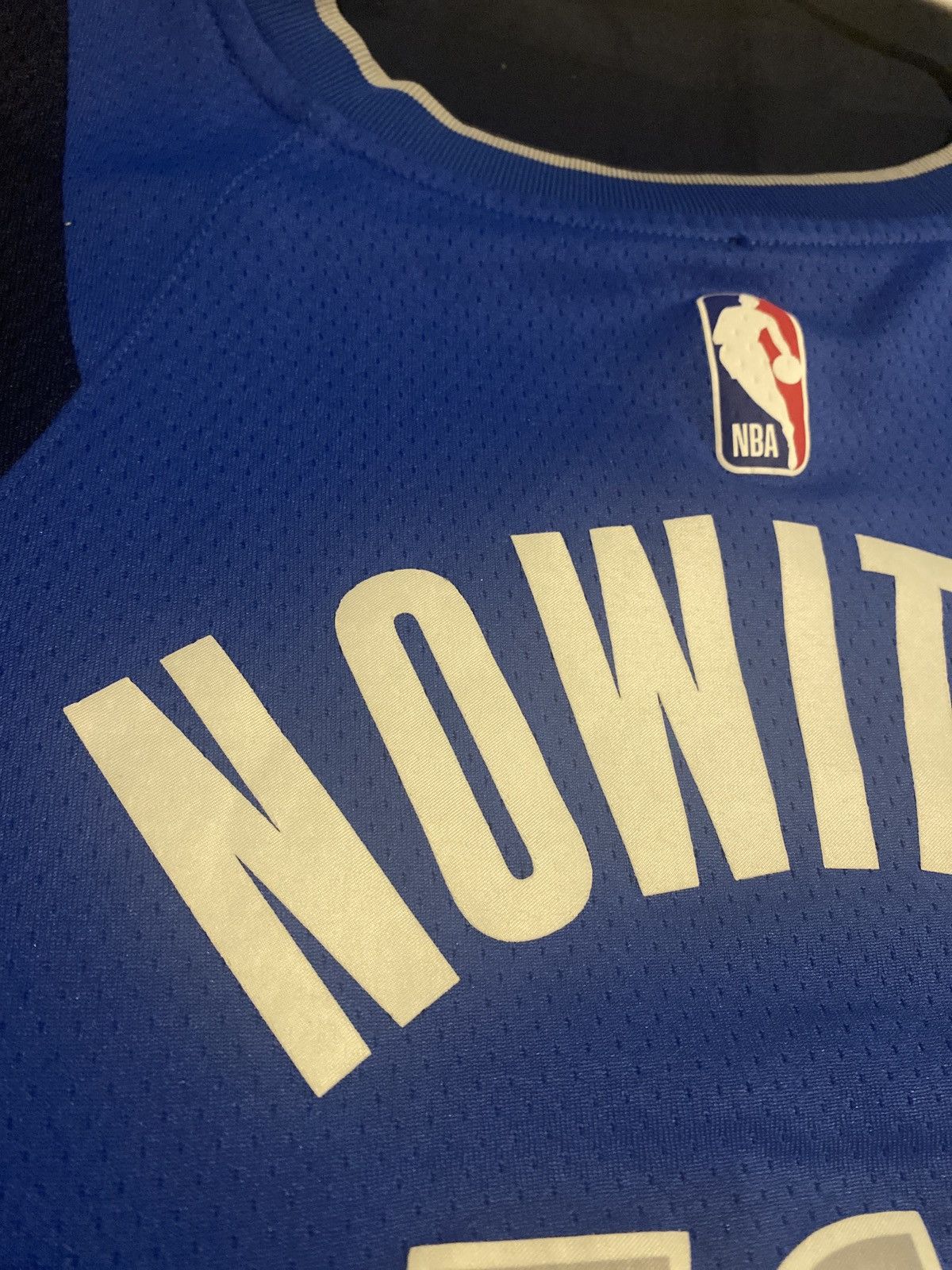 Nike Dirk Nowitzki jersey Size US M / EU 48-50 / 2 - 5 Thumbnail