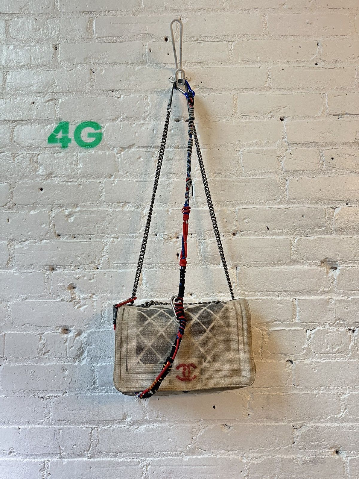 Chanel CHANEL ART SCHOOL GRAFFITI BAG Size ONE SIZE - 4 Thumbnail
