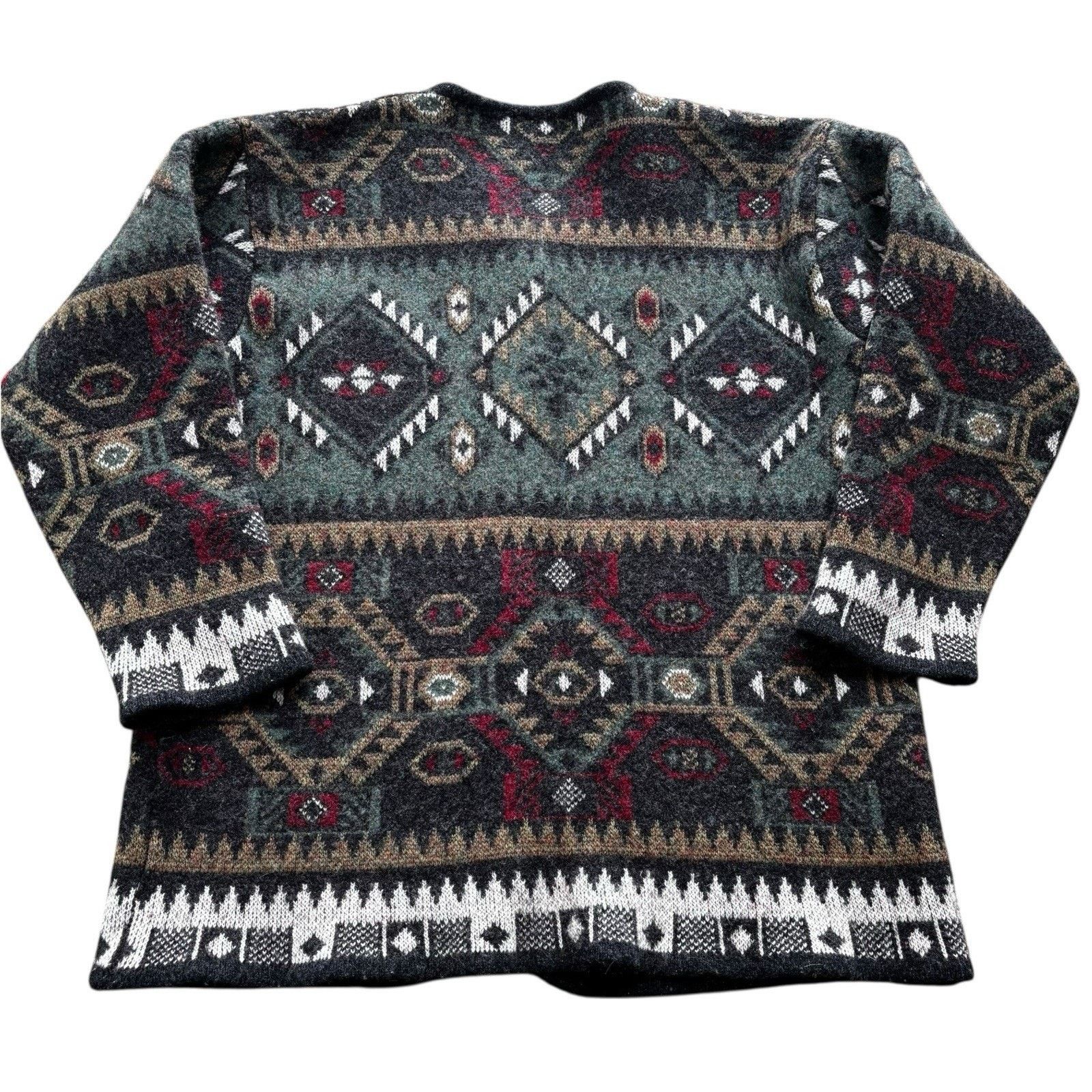 The Unbranded Brand Vintage Aztec Pattern V Neck Wool Sweater Small Green Gray Size S / US 4 / IT 40 - 4 Thumbnail