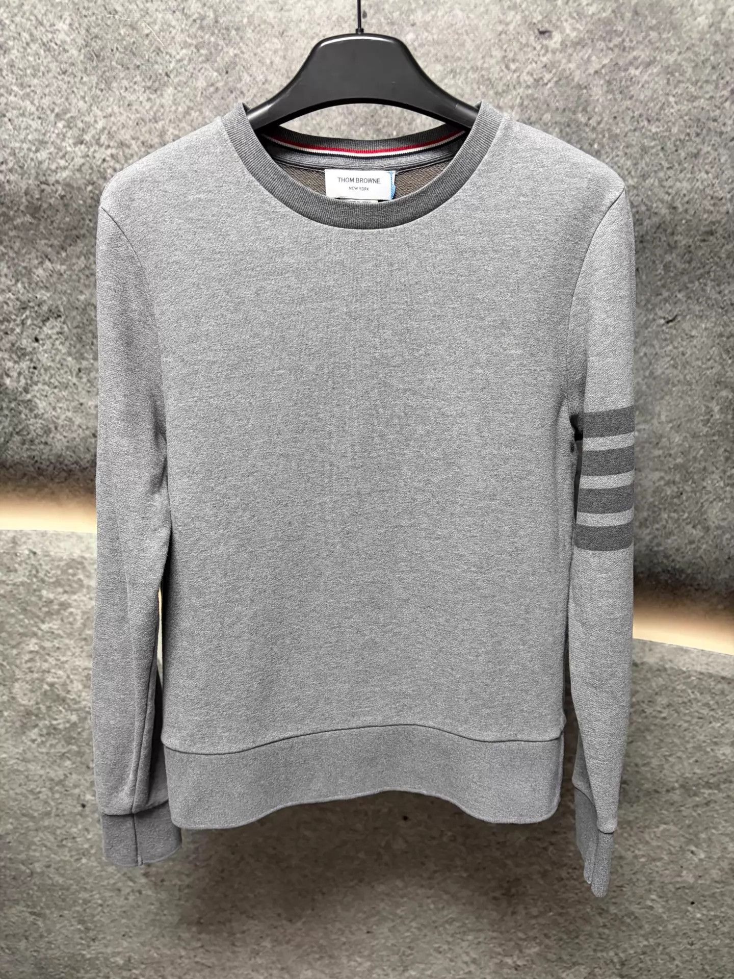 Thom Browne THOM BROWNE Gray 4-Bar Stripe Sweatshirt 1 Size US S / EU 44-46 / 1 - 1 Thumbnail