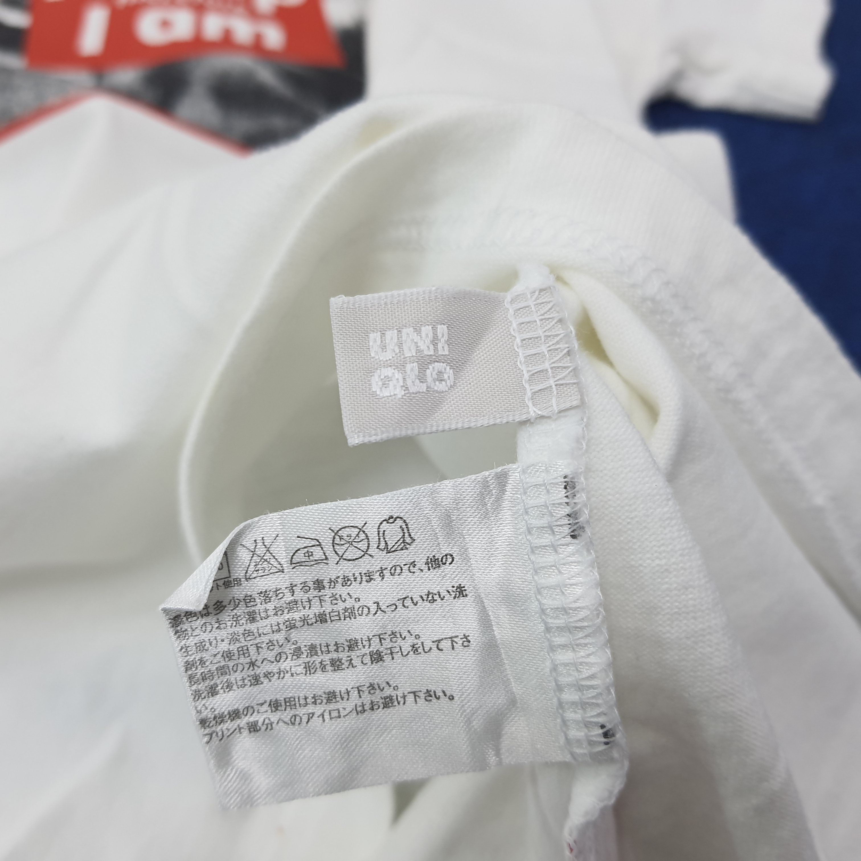 Barbara Kruger Vintage Barbara Kruger Designer Tshirt C249N35 Size S / US 4 / IT 40 - 6 Thumbnail