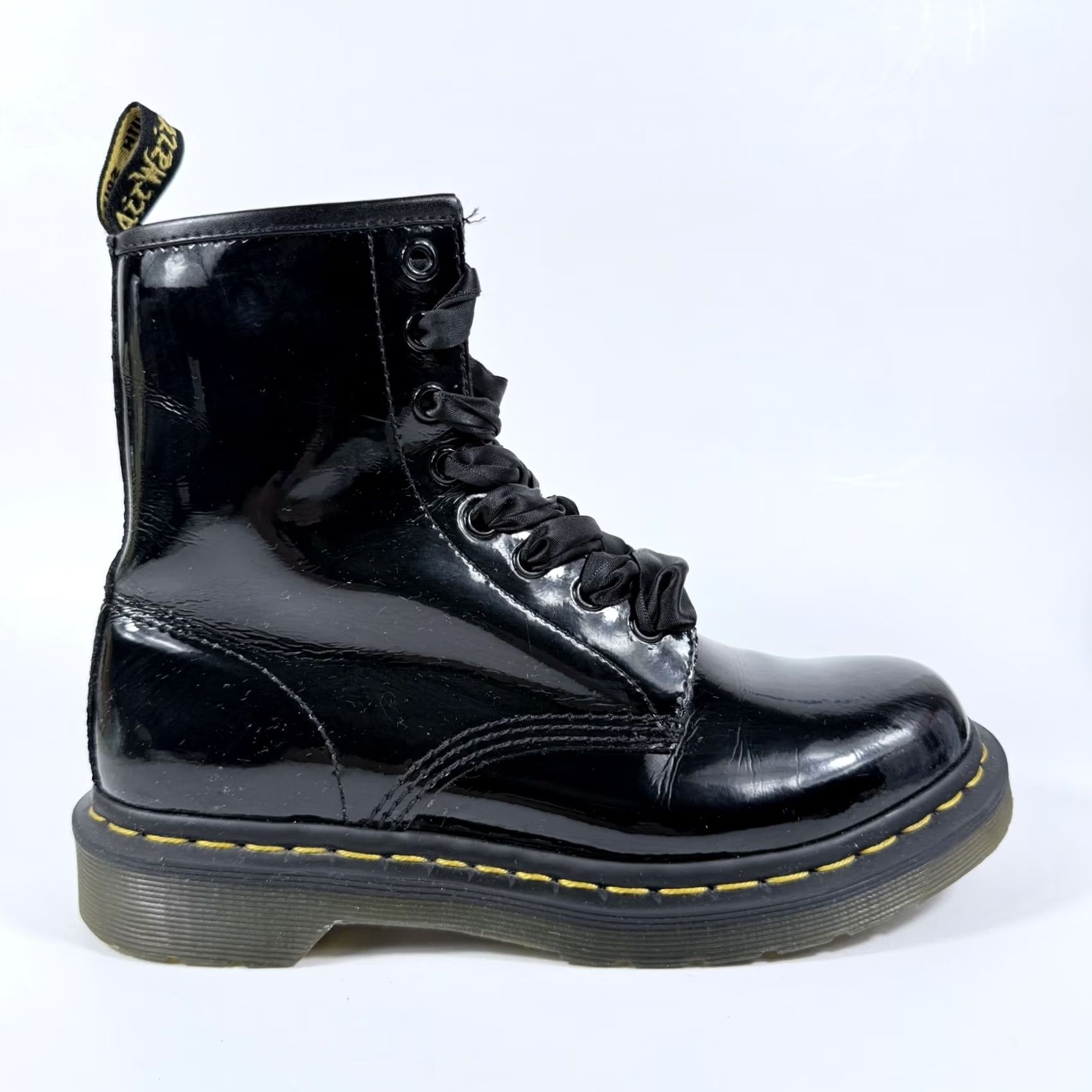 Dr. Martens Dr. Martens Boots Women 8-Eyelet Lace Up Black Patent Leather 11821 Combat Shoes Women Size US 5 / IT 35 - 2 Thumbnail