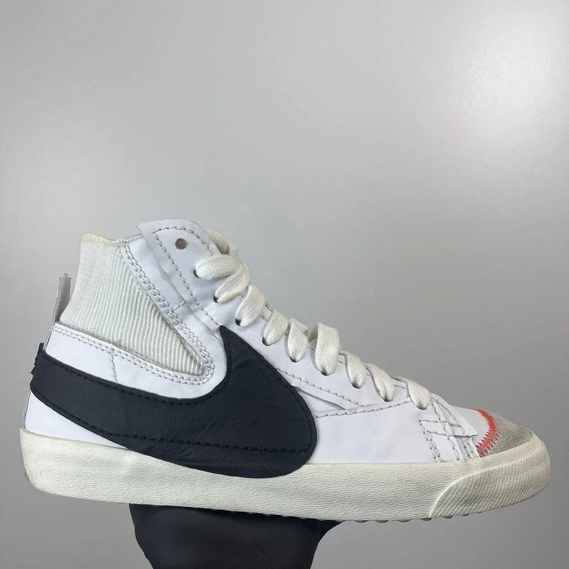 Nike Nike Blazer Mid 77 Stitch High Top Sneakers Size 44 Size US 10.5 / EU 43-44 - 2 Thumbnail