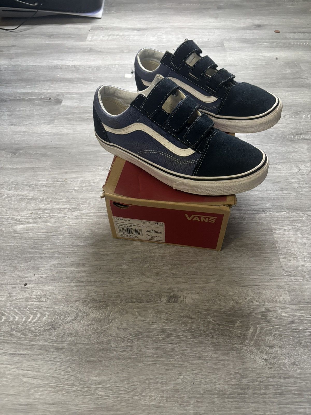 Vans Old Skool Vans w/ Strap Size US 11 / EU 44 - 5 Thumbnail