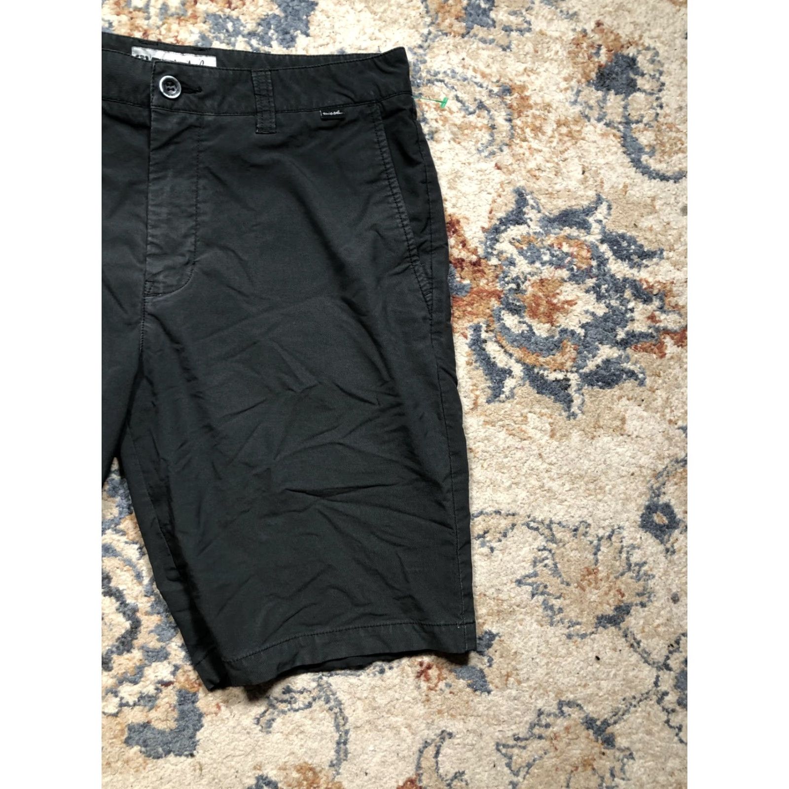 TravisMathew Travis Mathew Shorts Mens 32 Black Golf Chino Blend Stretch Performance Casual Size US 32 / EU 48 - 5 Thumbnail