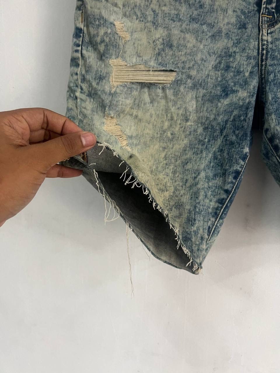 American Eagle Outfitters American Eagle Fade Rusty Distressed Denim Crop Size US 36 / EU 52 - 7 Thumbnail