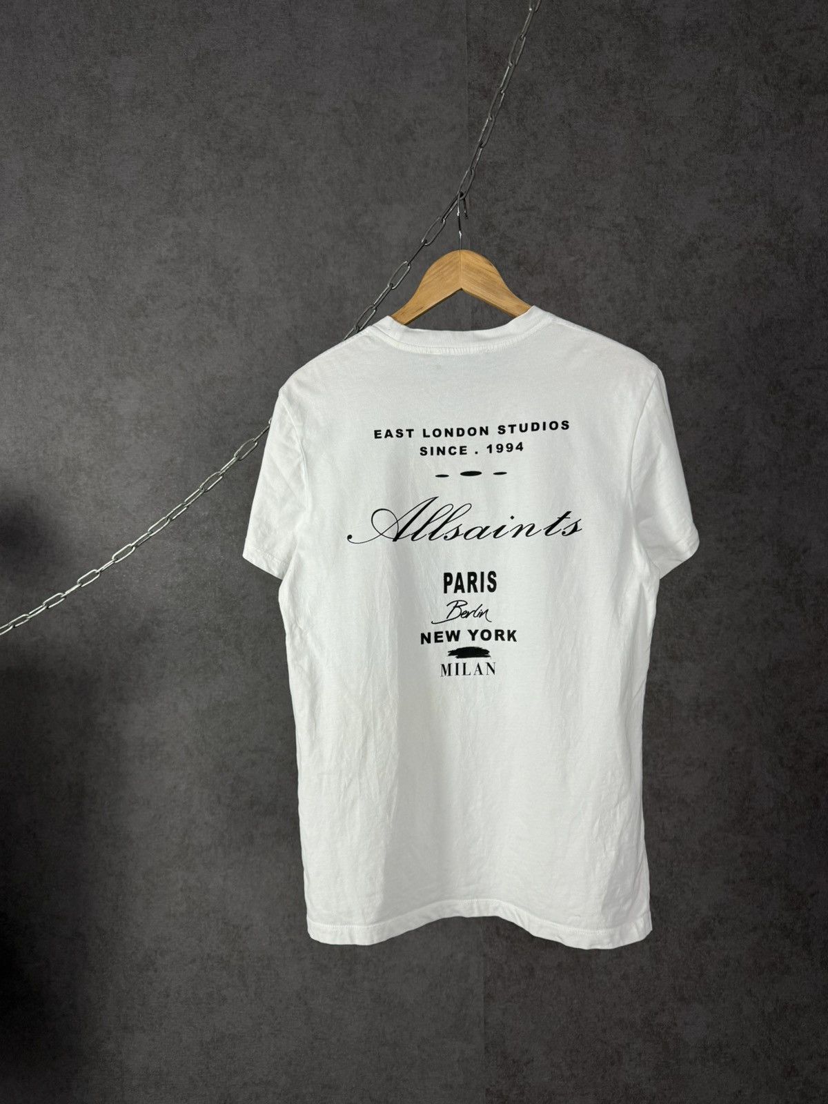 Allsaints Allsaints designer overprinted unisex tee Size US S / EU 44-46 / 1 - 2 Thumbnail