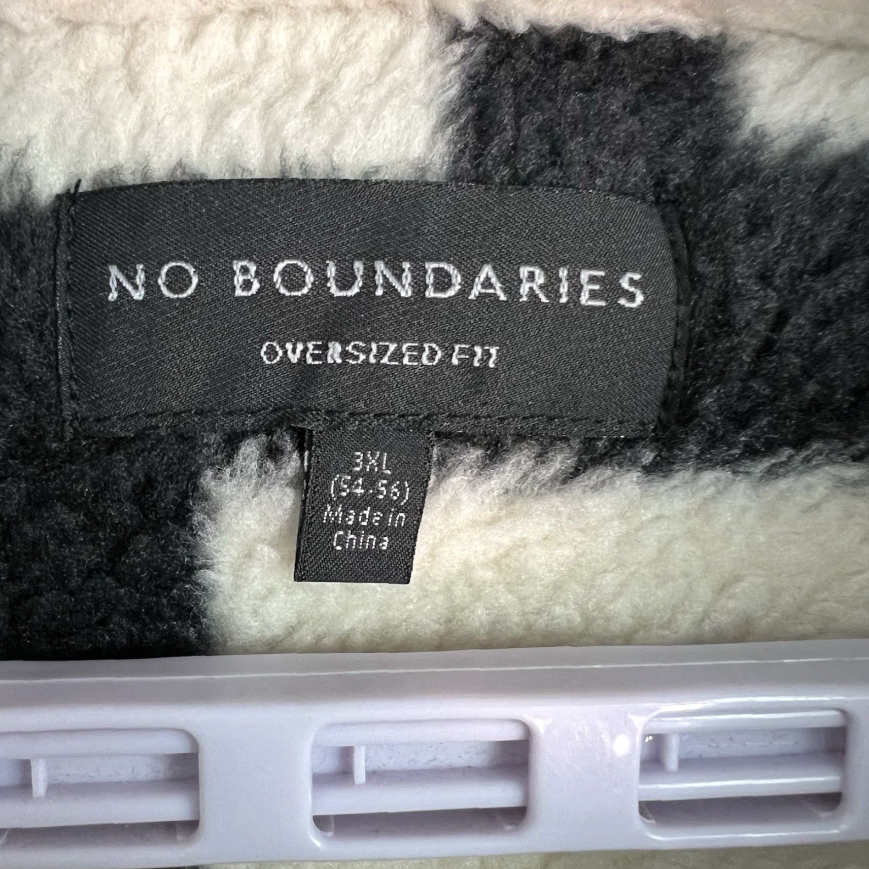 Vintage No Boundaries Full Zip Geometric Fleece Trucker Jacket Mens 3XL White/BLK Geometric/Trucker Bomber Jacket Casual Winter Fall Spring 300 Warmth Mens Size US XXL / EU 58 / 5 - 6 Thumbnail