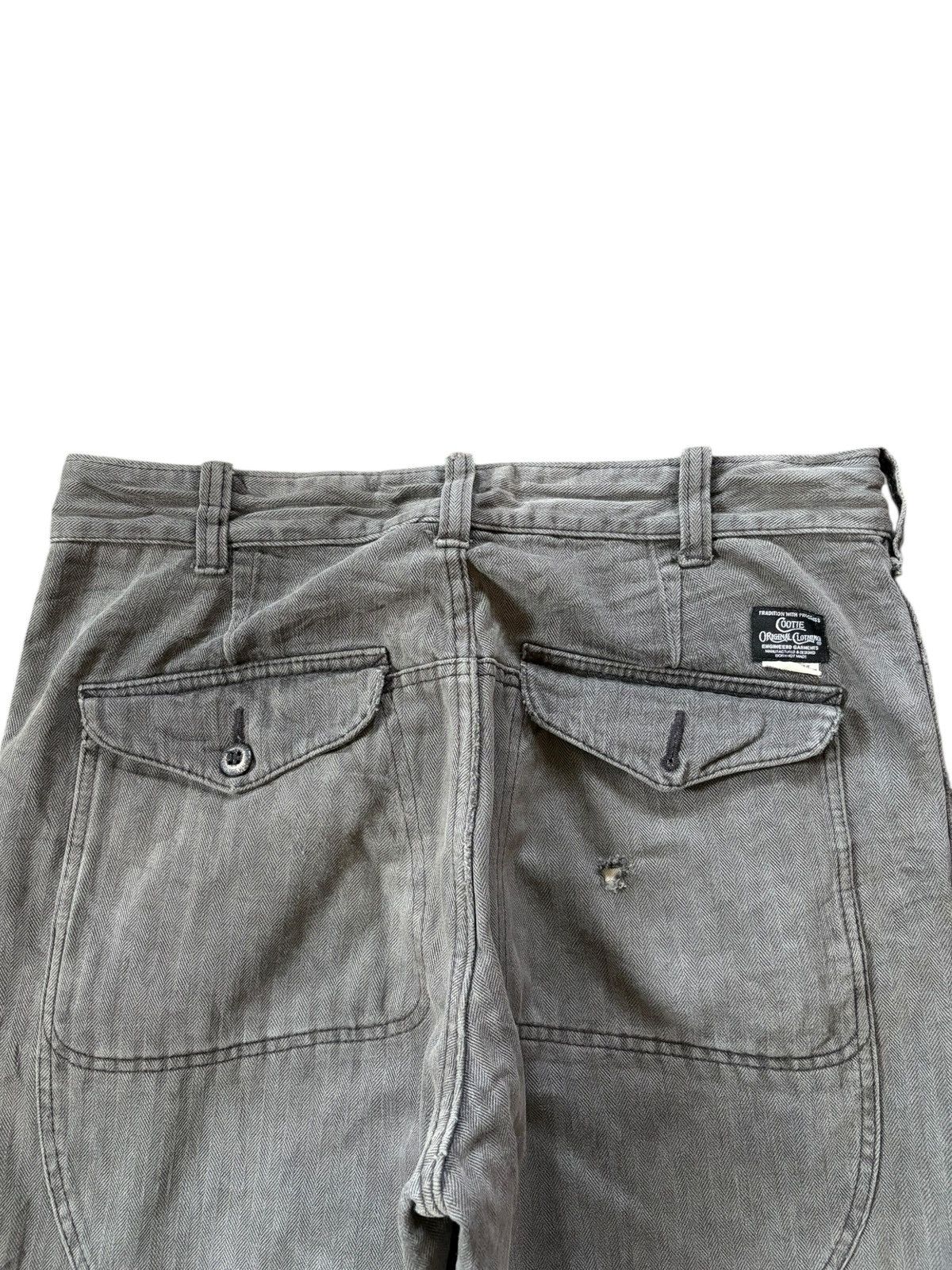 Coogi Vintage Japanese Brand Charcoal Wash Distressed Loose Jeans Size US 32 / EU 48 - 4 Thumbnail