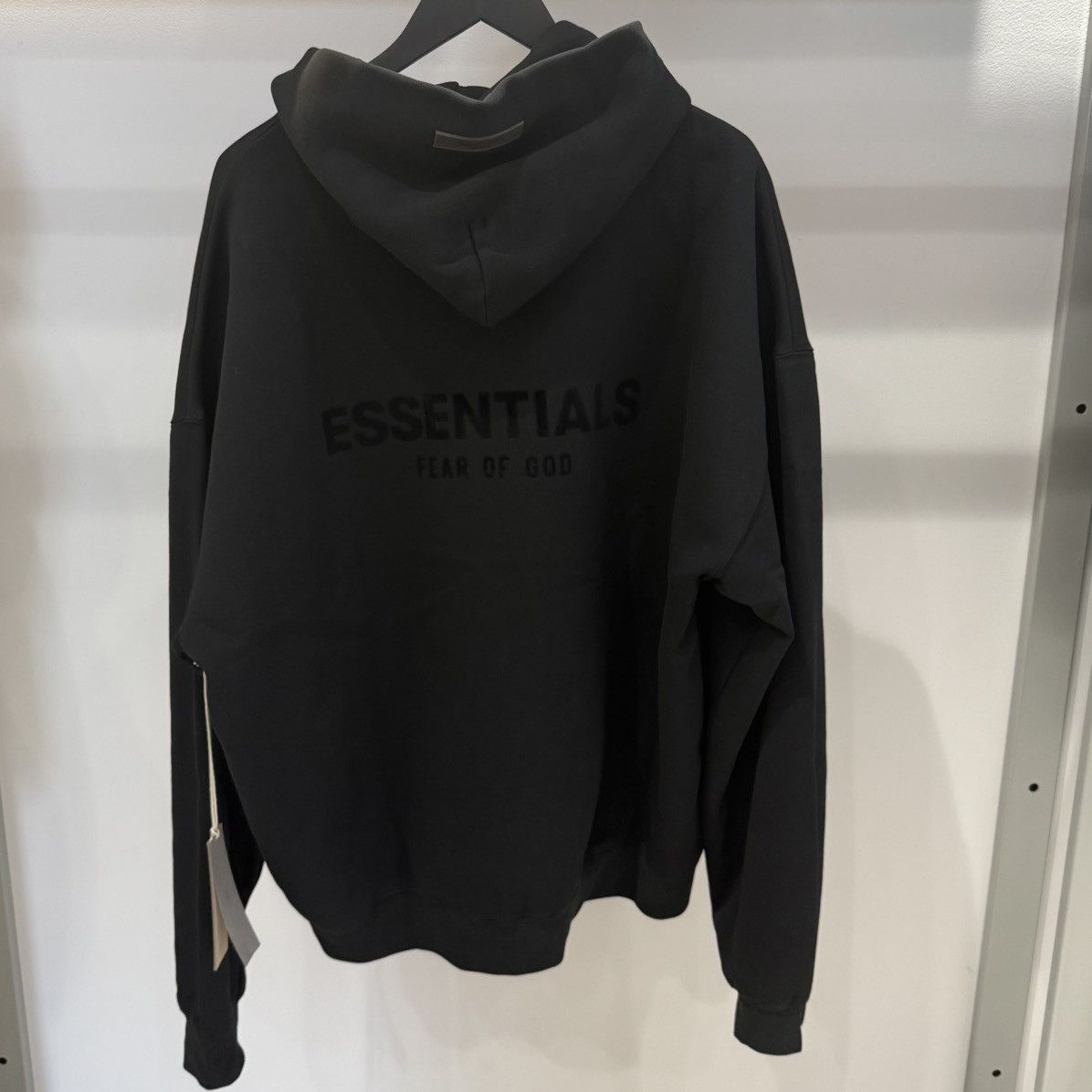 Fear of God Fear of God Essentials Hoodie Stretch Limo Black Size US XL / EU 56 / 4 - 2 Thumbnail
