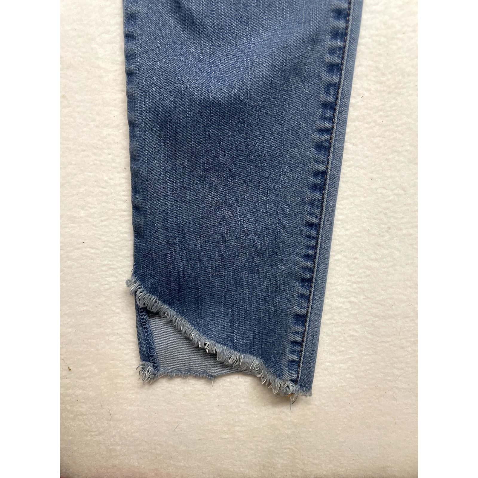 Other Gianni Bini Women’s Size 5 Skinny Ankle Jeans Size 28" / US 6 / IT 42 - 5 Thumbnail